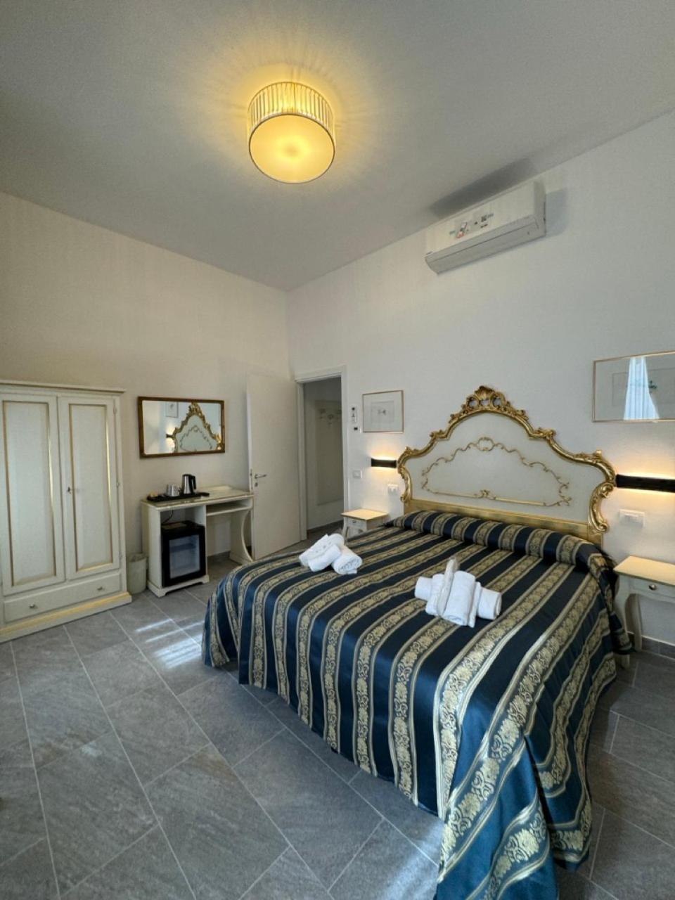 Deluxe Room photo 1