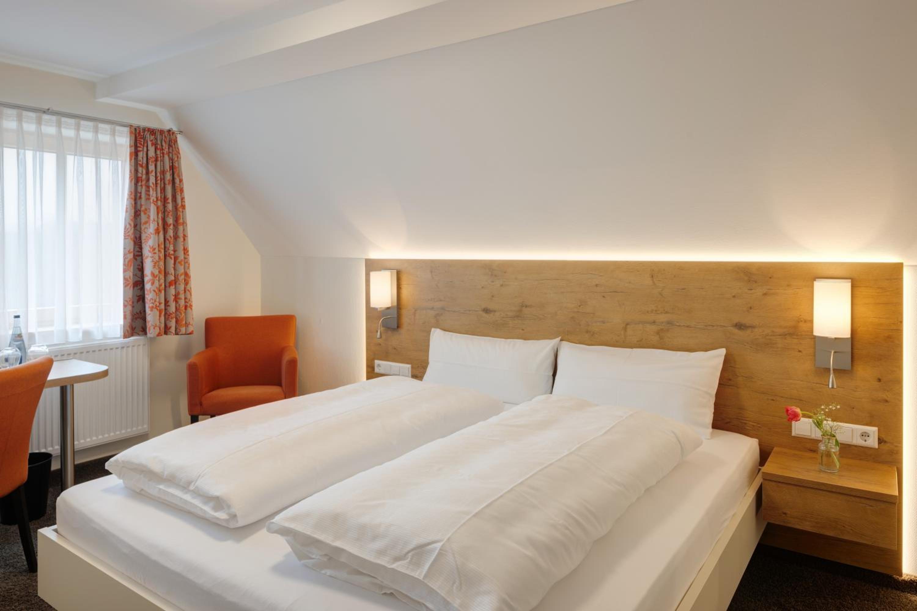 Double Room - Photo 1