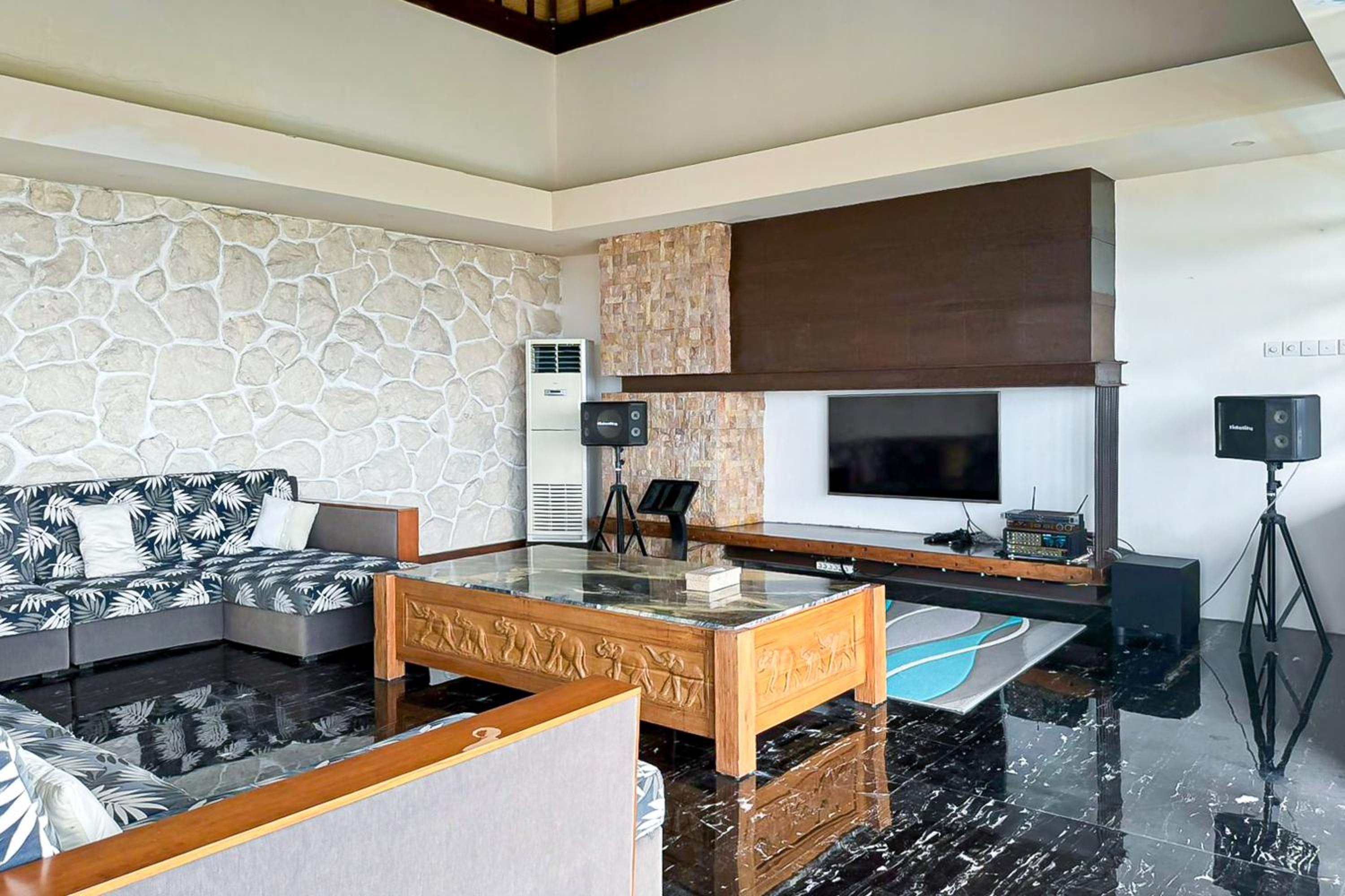 Villa - Photo 6