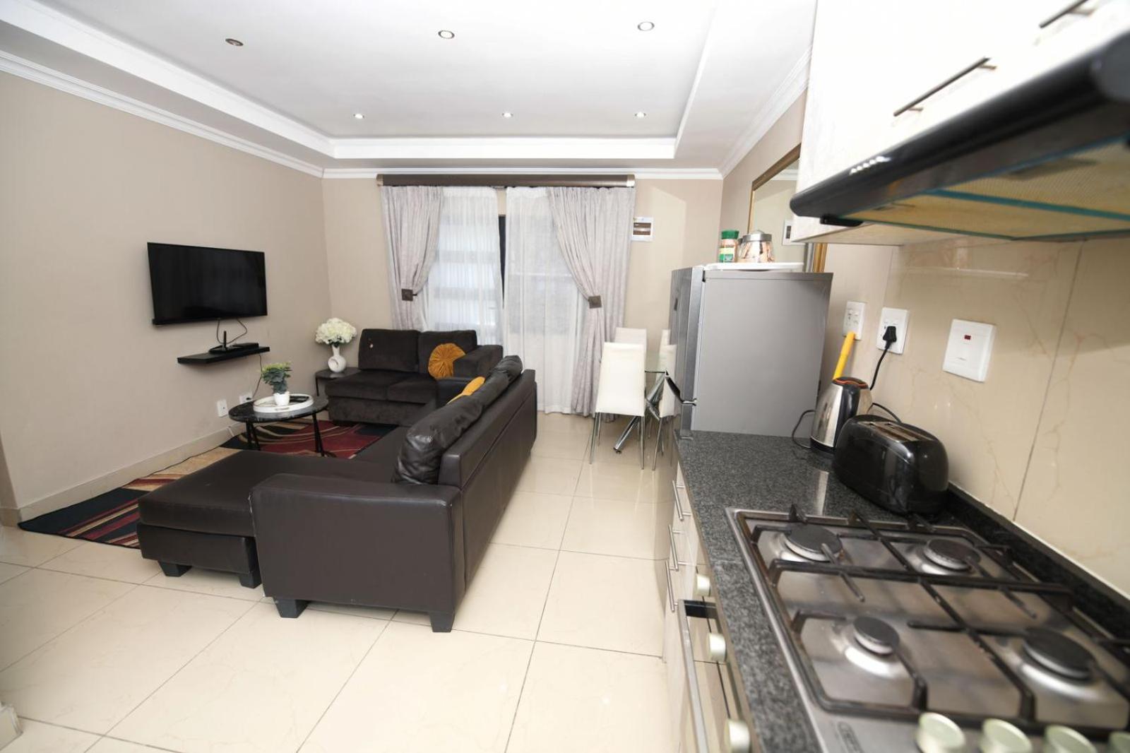 Two-Bedroom Apartment - Photo 4