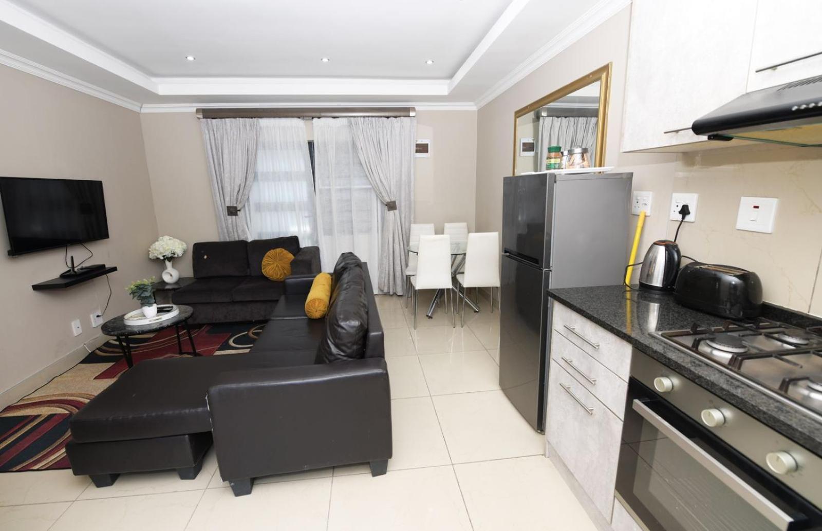 Two-Bedroom Apartment - Photo 22