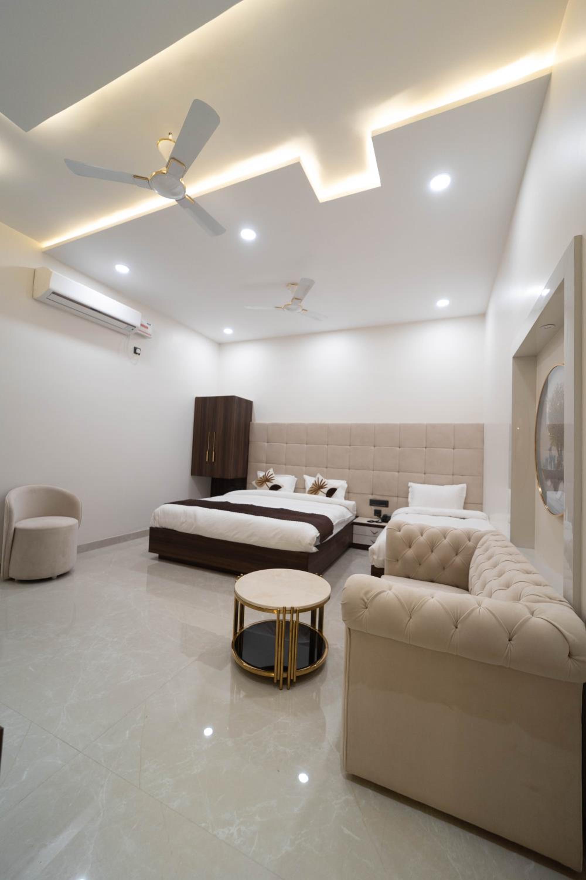Family Suite