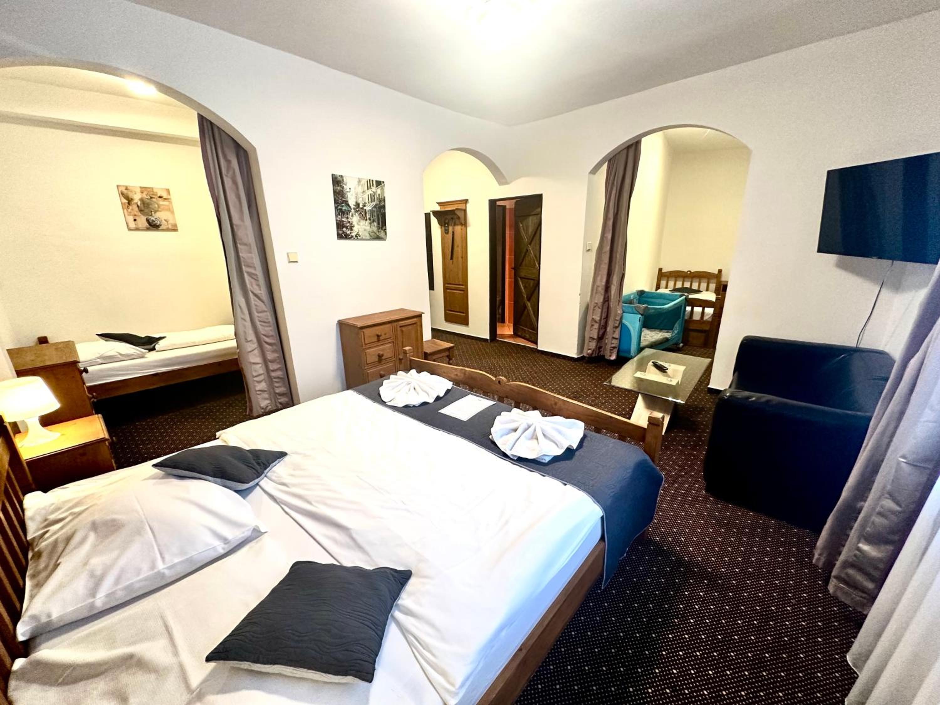 Quadruple Room photo 1