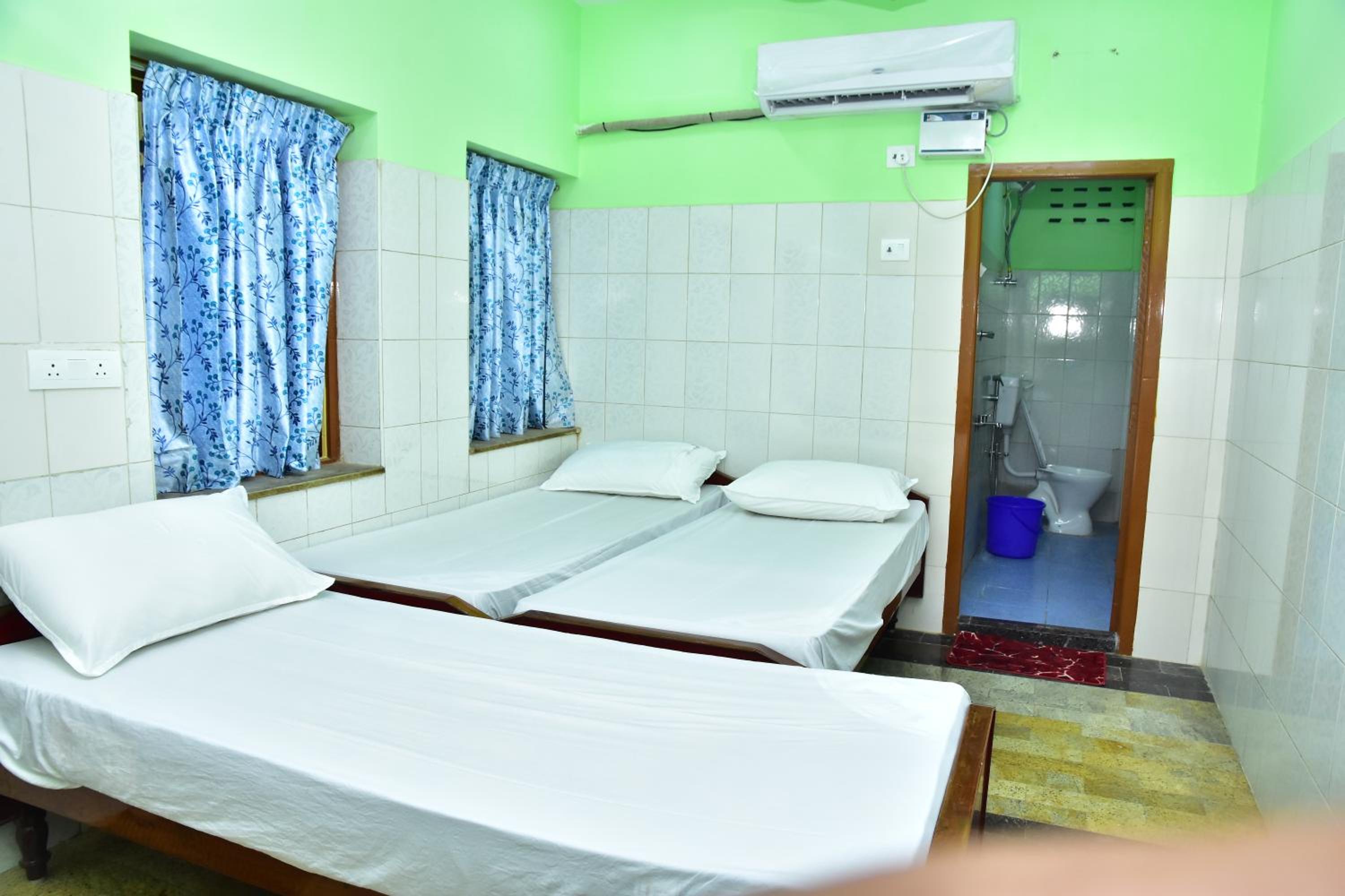 Executive Triple Room - Photo 3