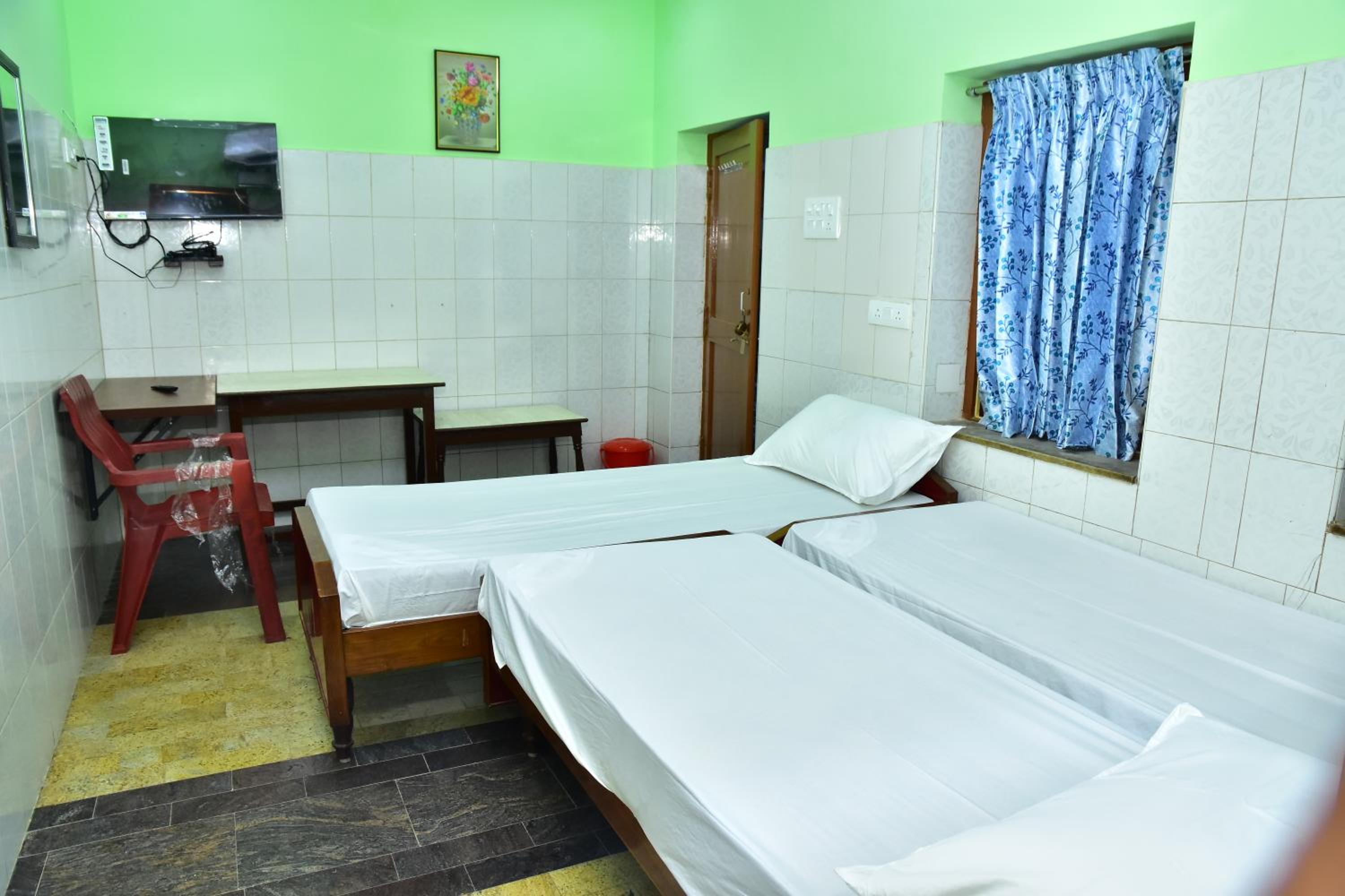 Executive Triple Room - Photo 1