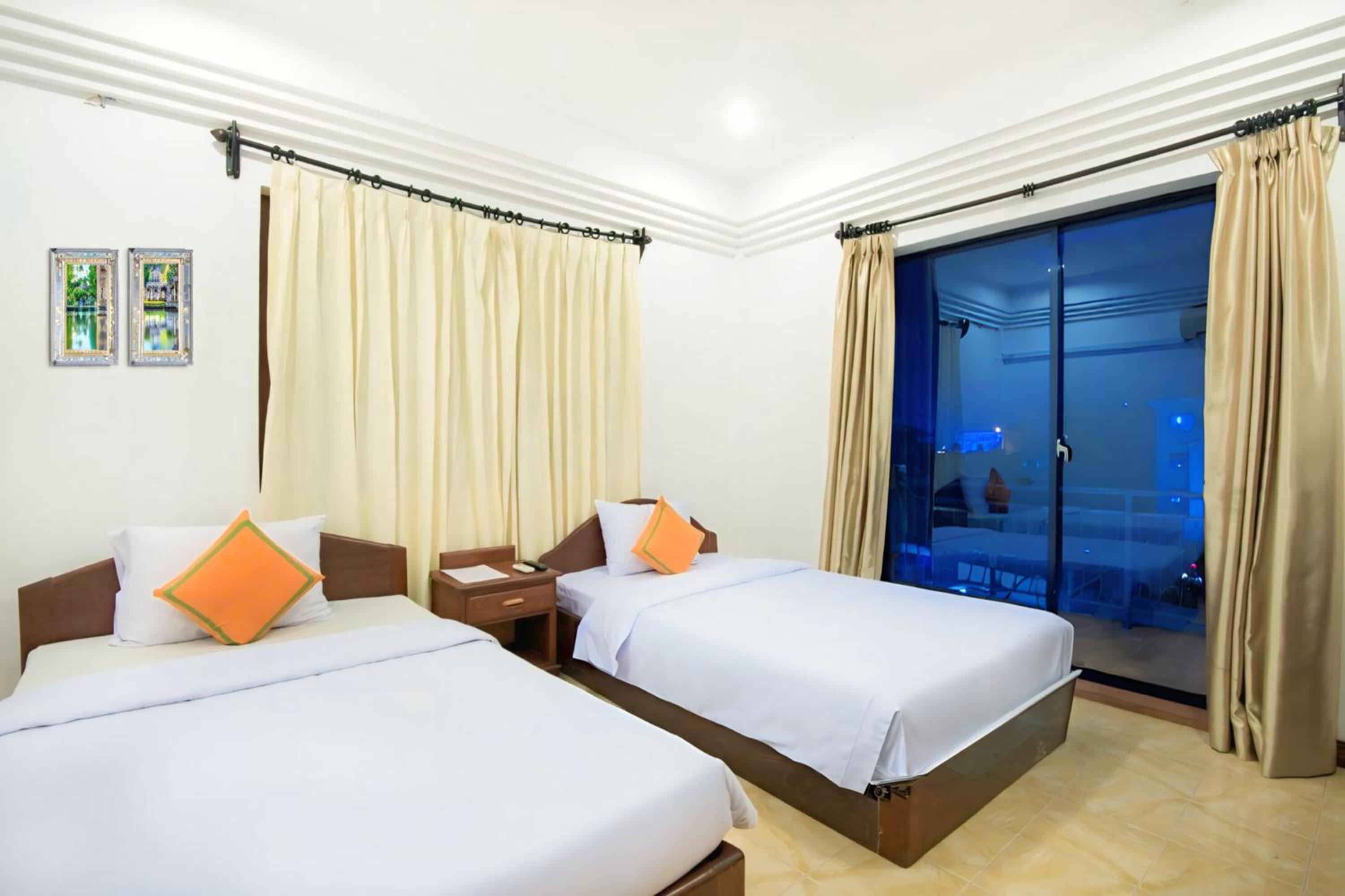 Superior Twin Room - Photo 3