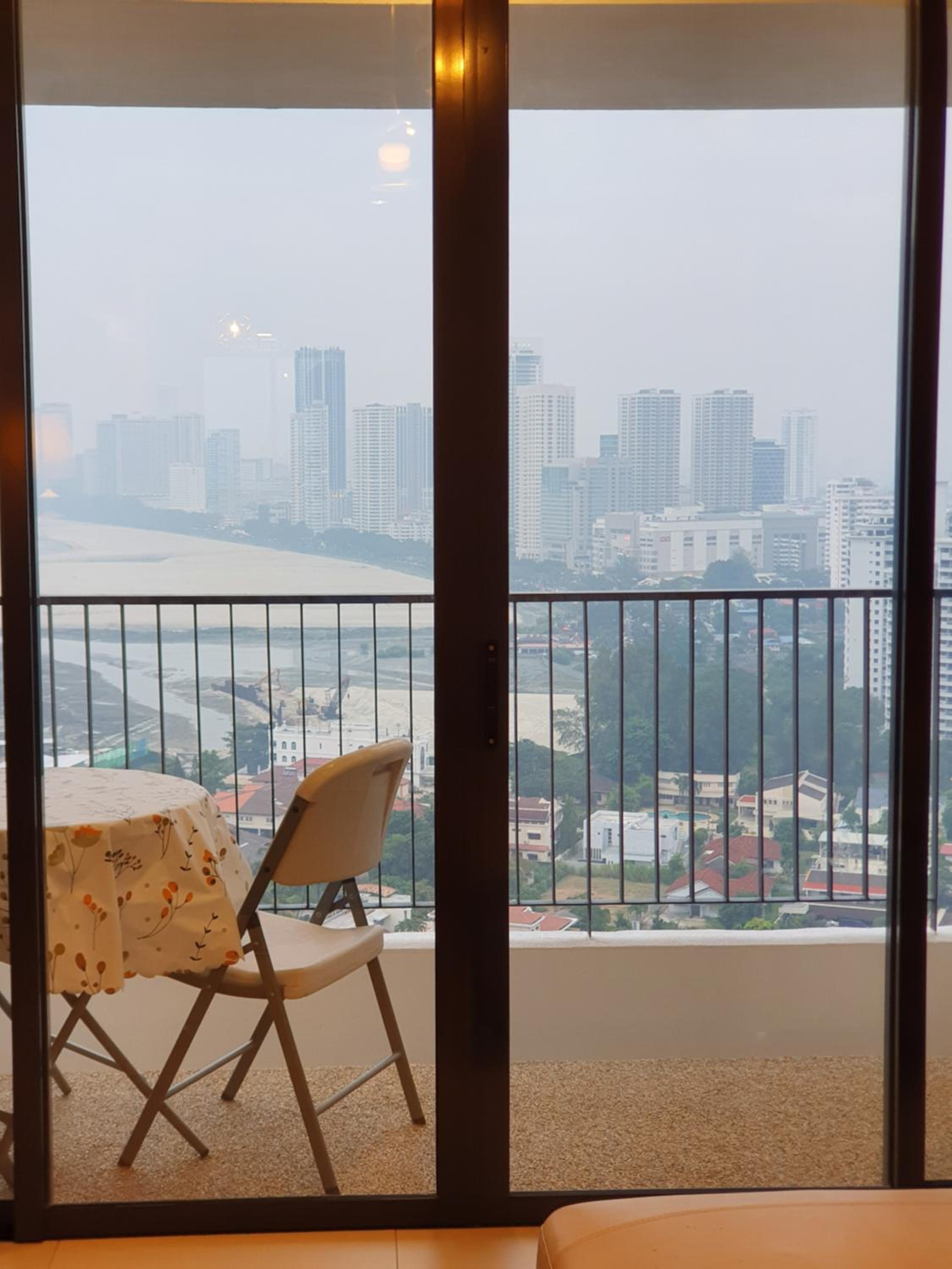 Apartment with City View photo 3
