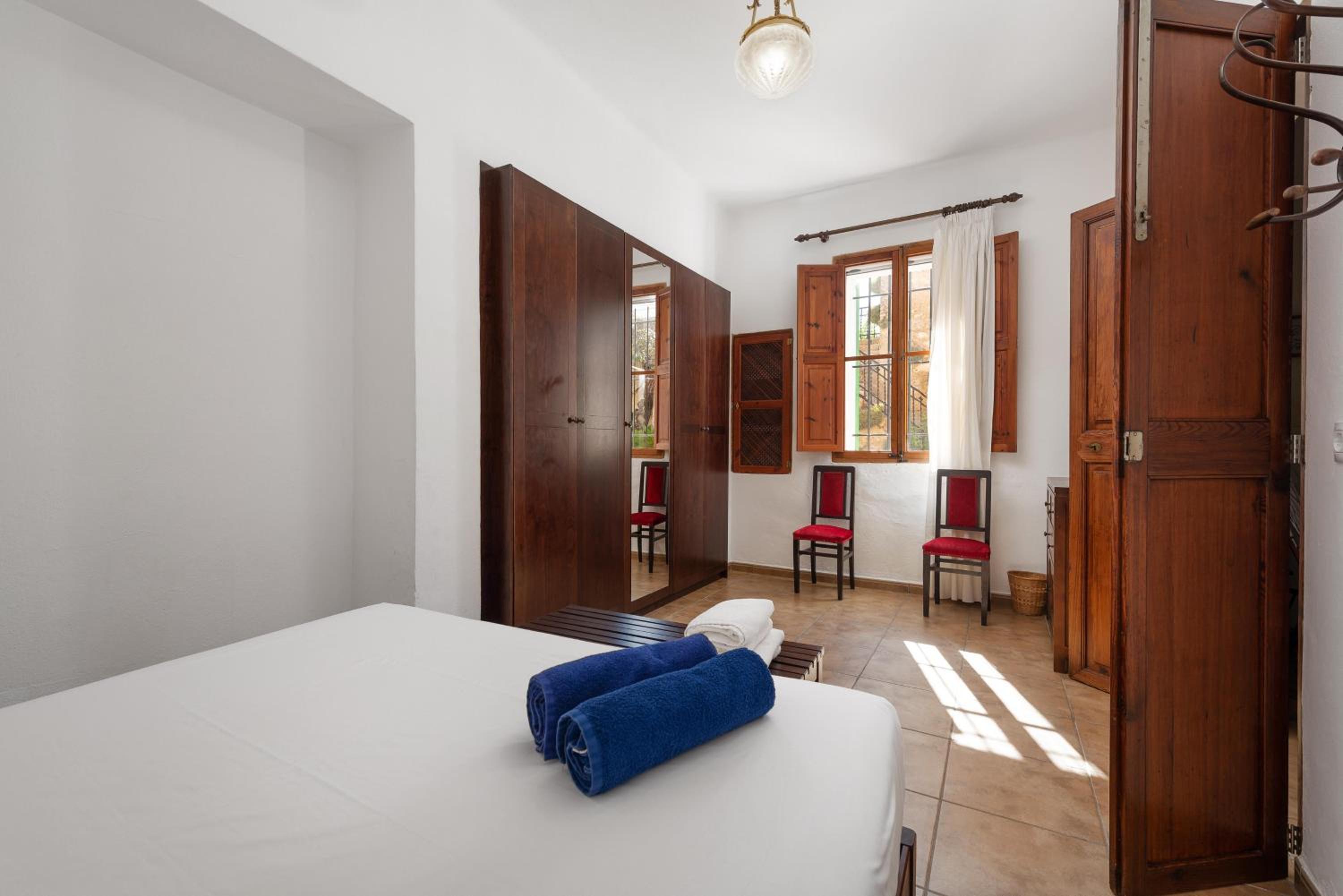 Four-Bedroom Villa photo 3