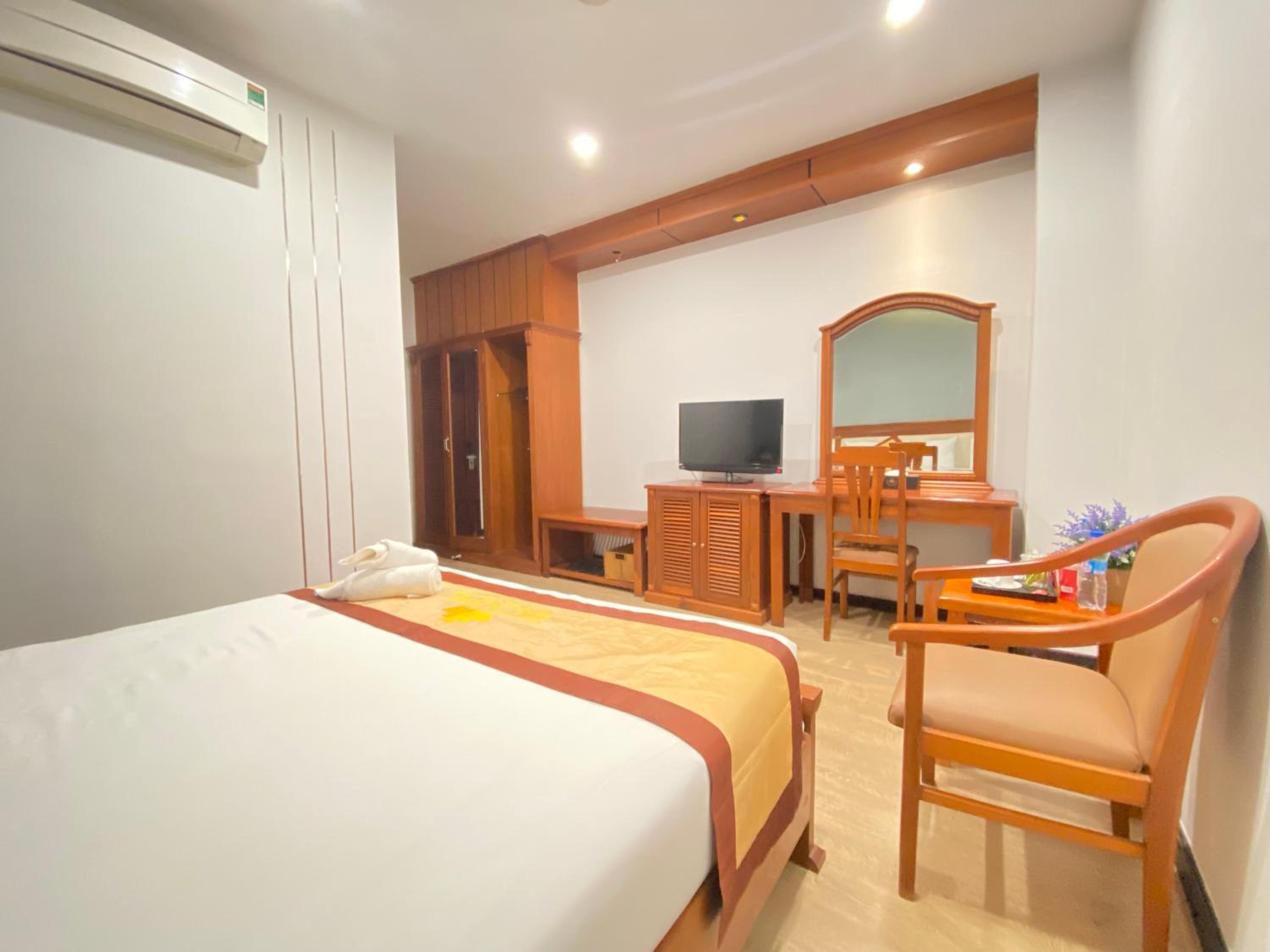 Standard Double Room - Photo 3