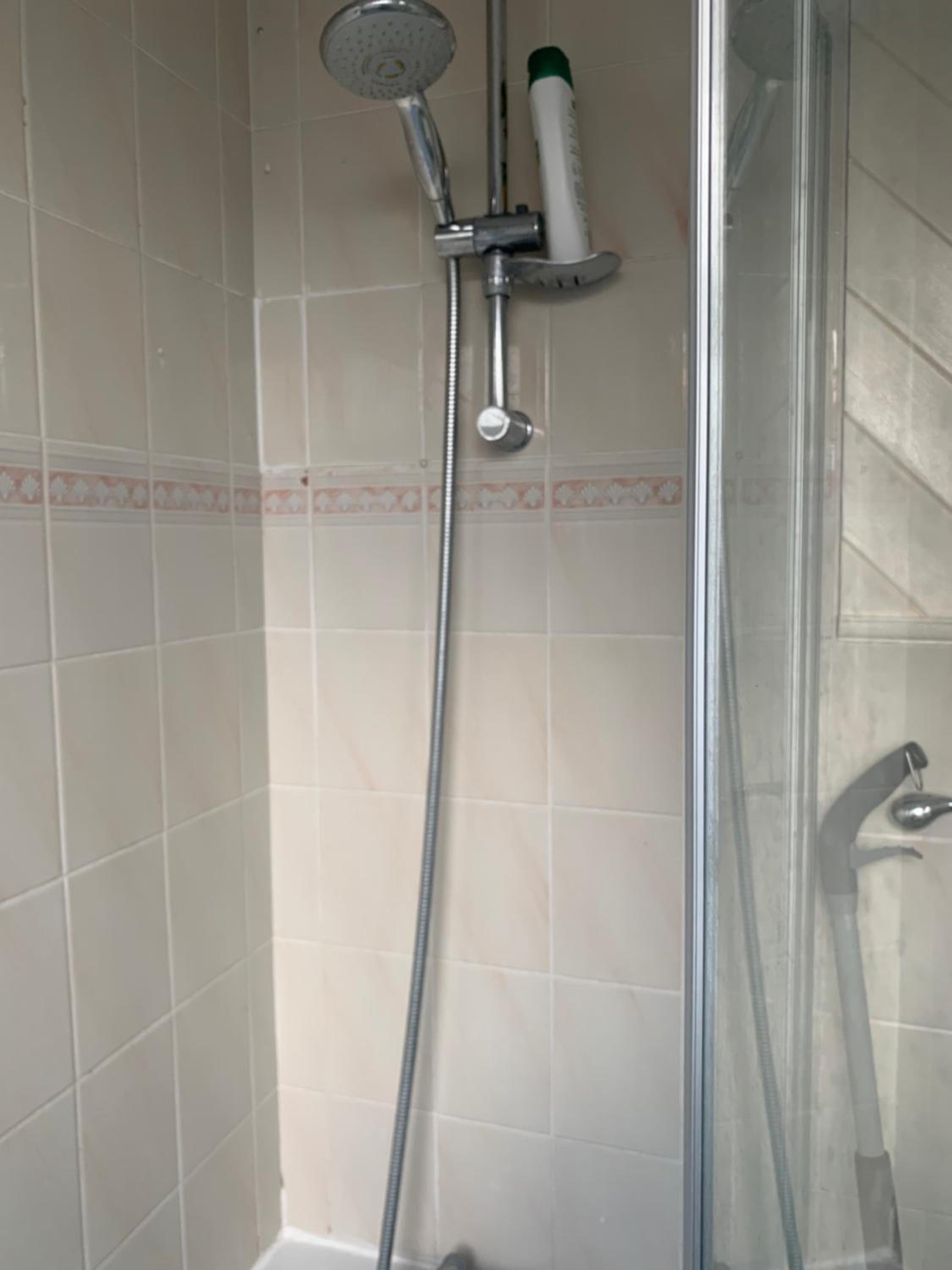 Double Room with Shared Toilet photo 2