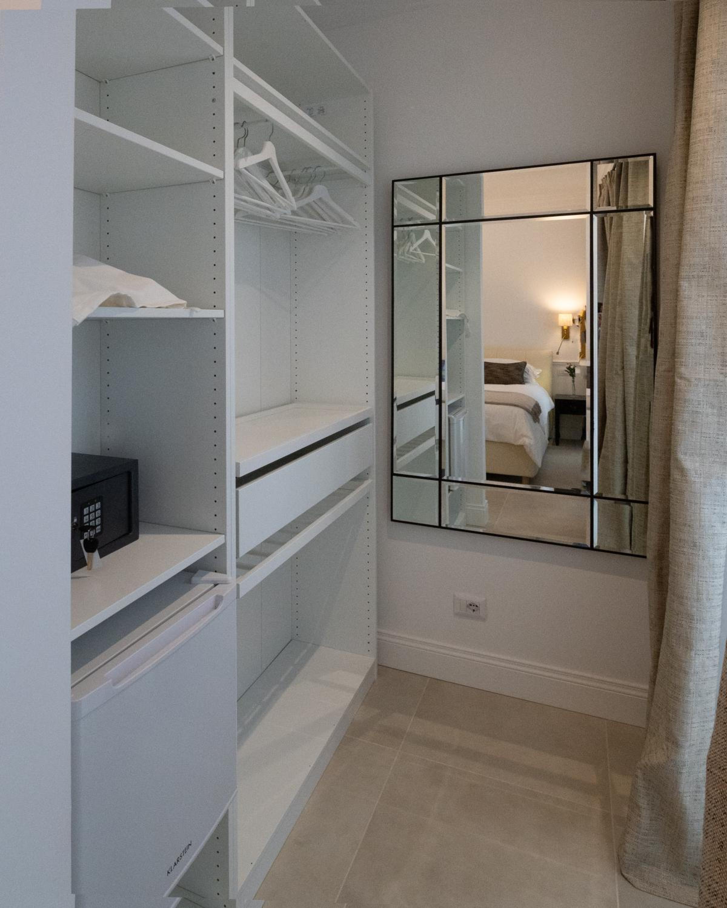 Superior King Room photo 3
