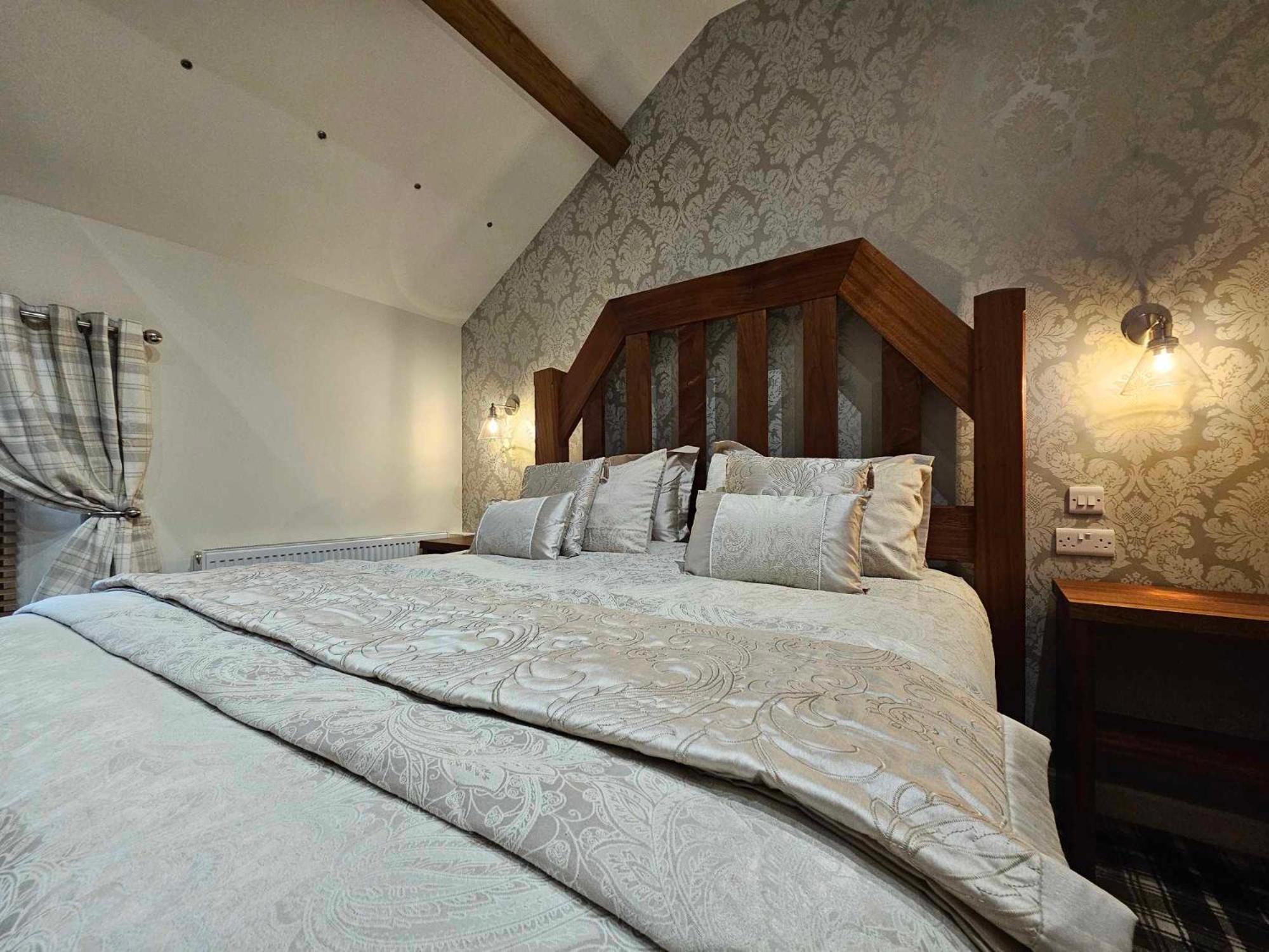 Deluxe Double Room photo 3