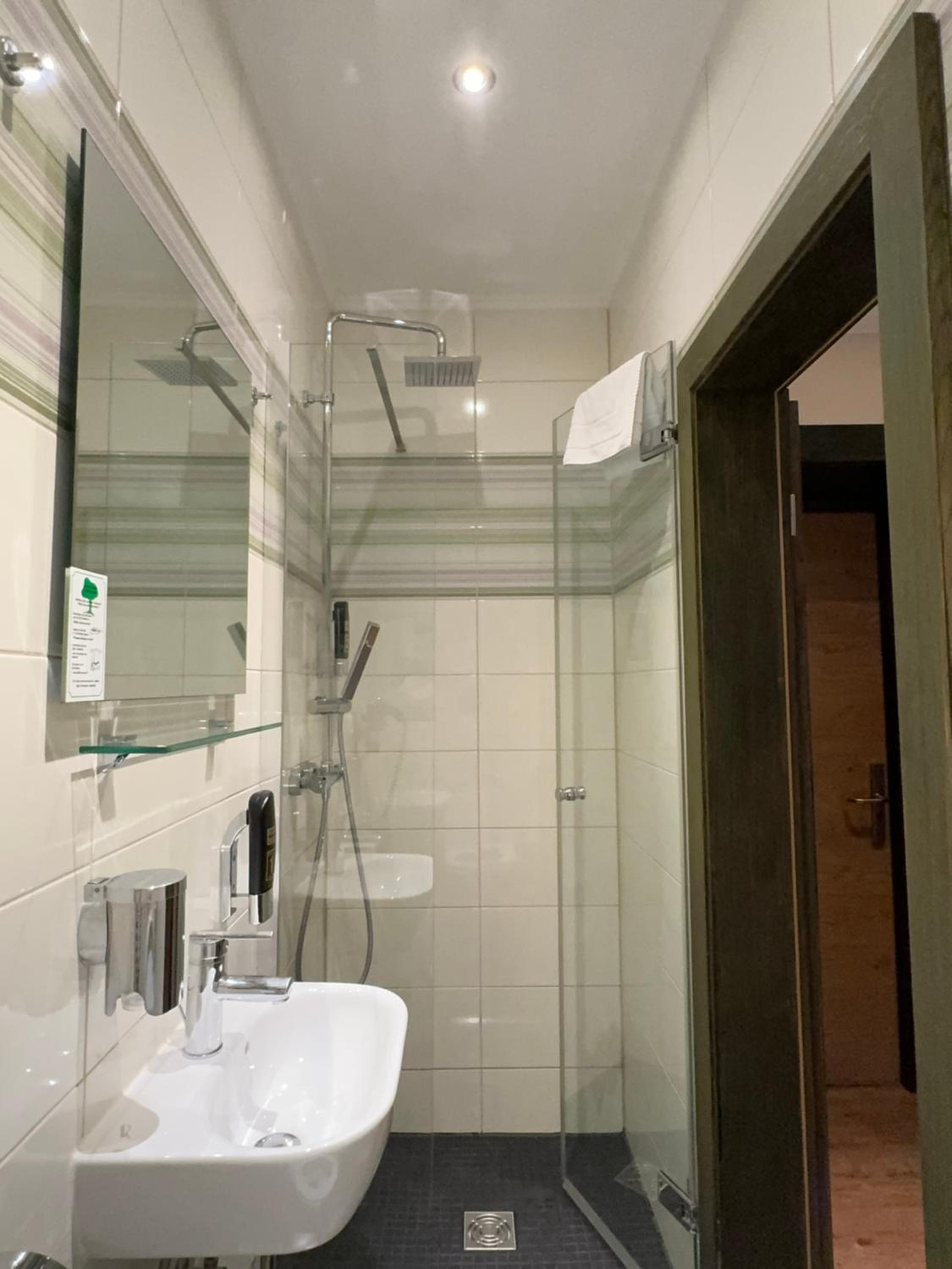 Single Room photo 2