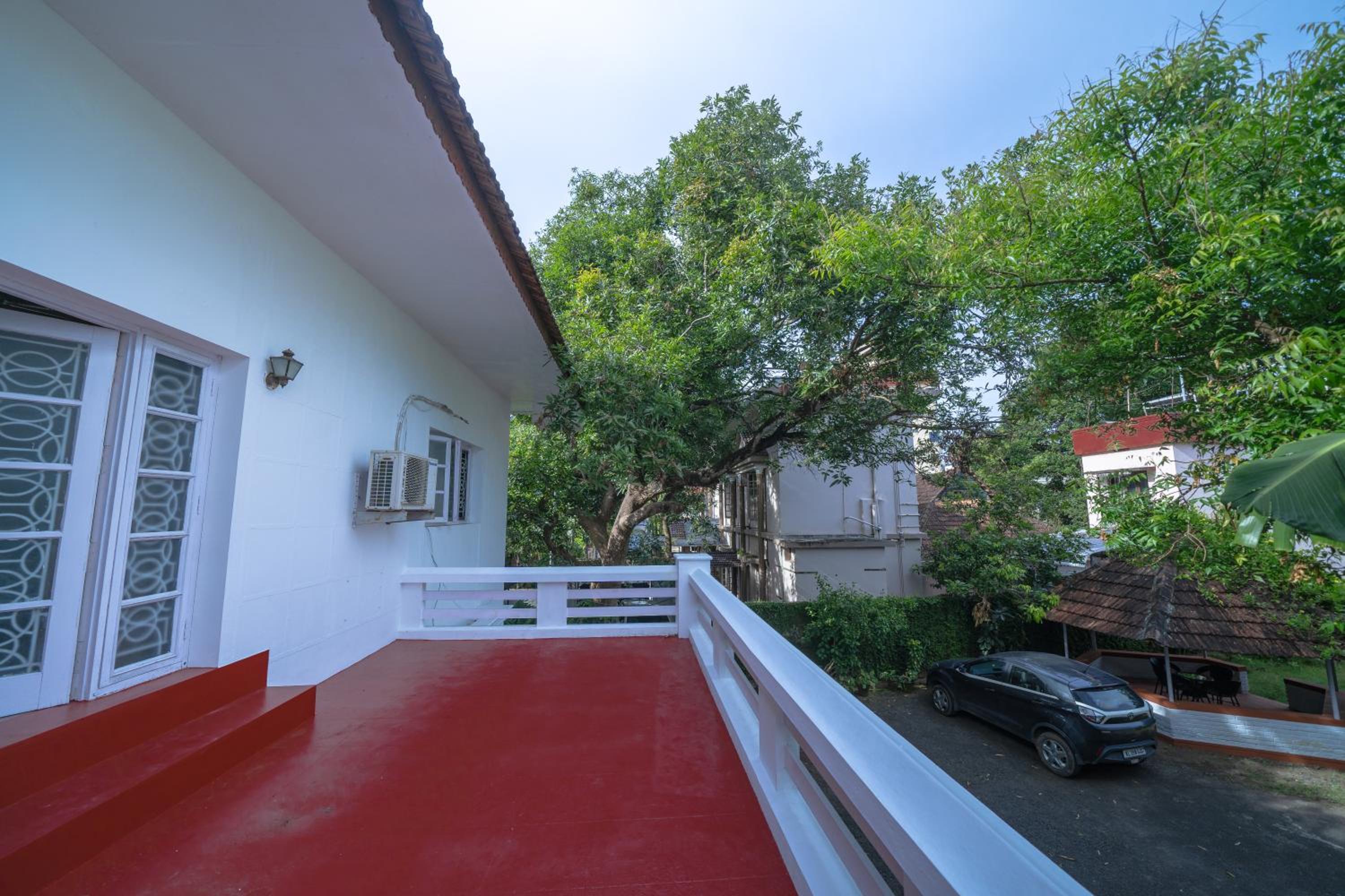 Double Room with Balcony photo 2