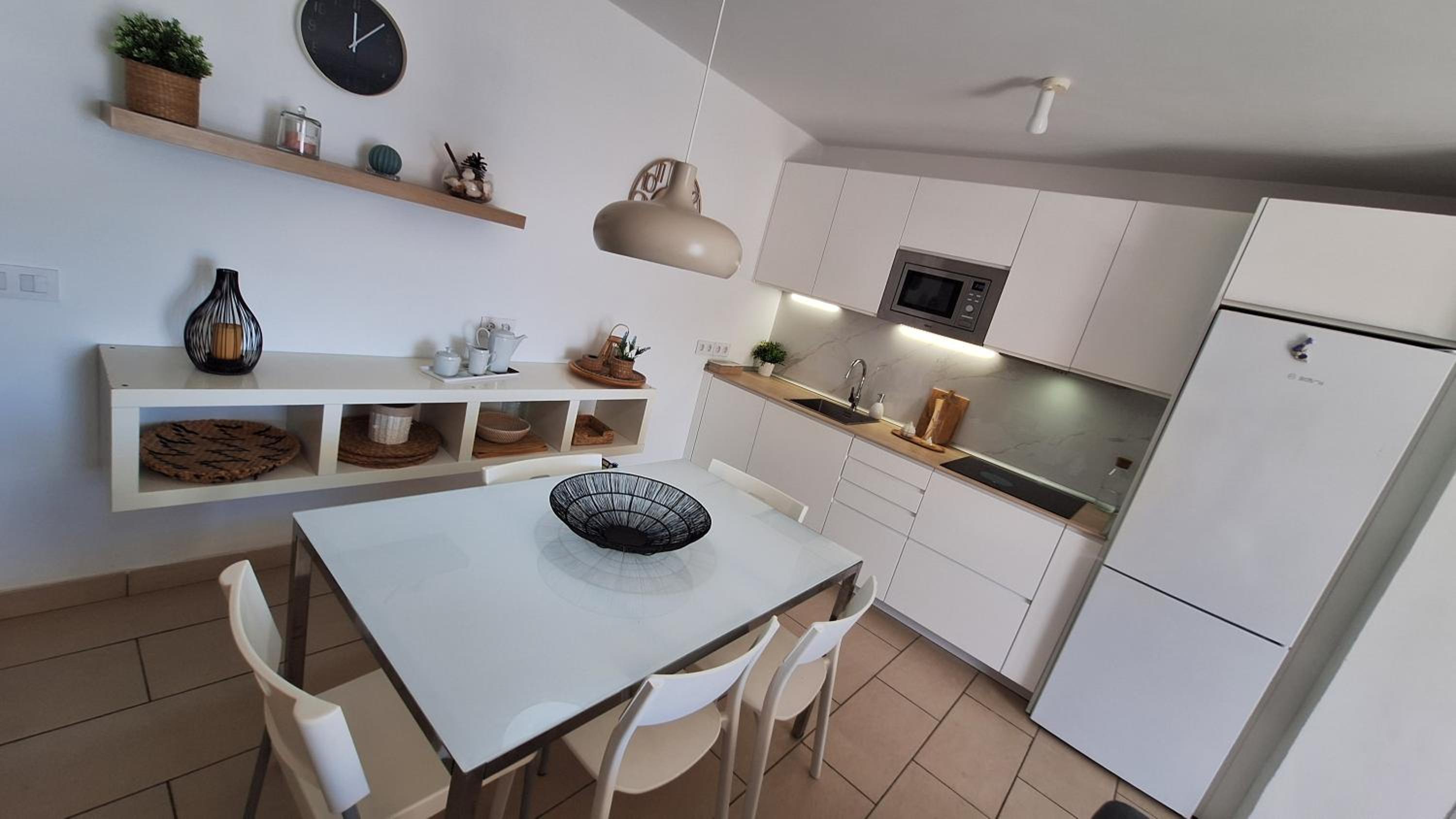 Two-Bedroom Deluxe Apartment with Ocean View photo 2
