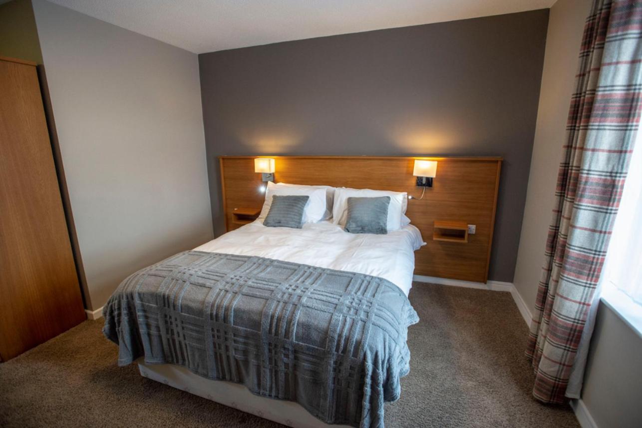 Double Room with Private Bathroom - Photo 3