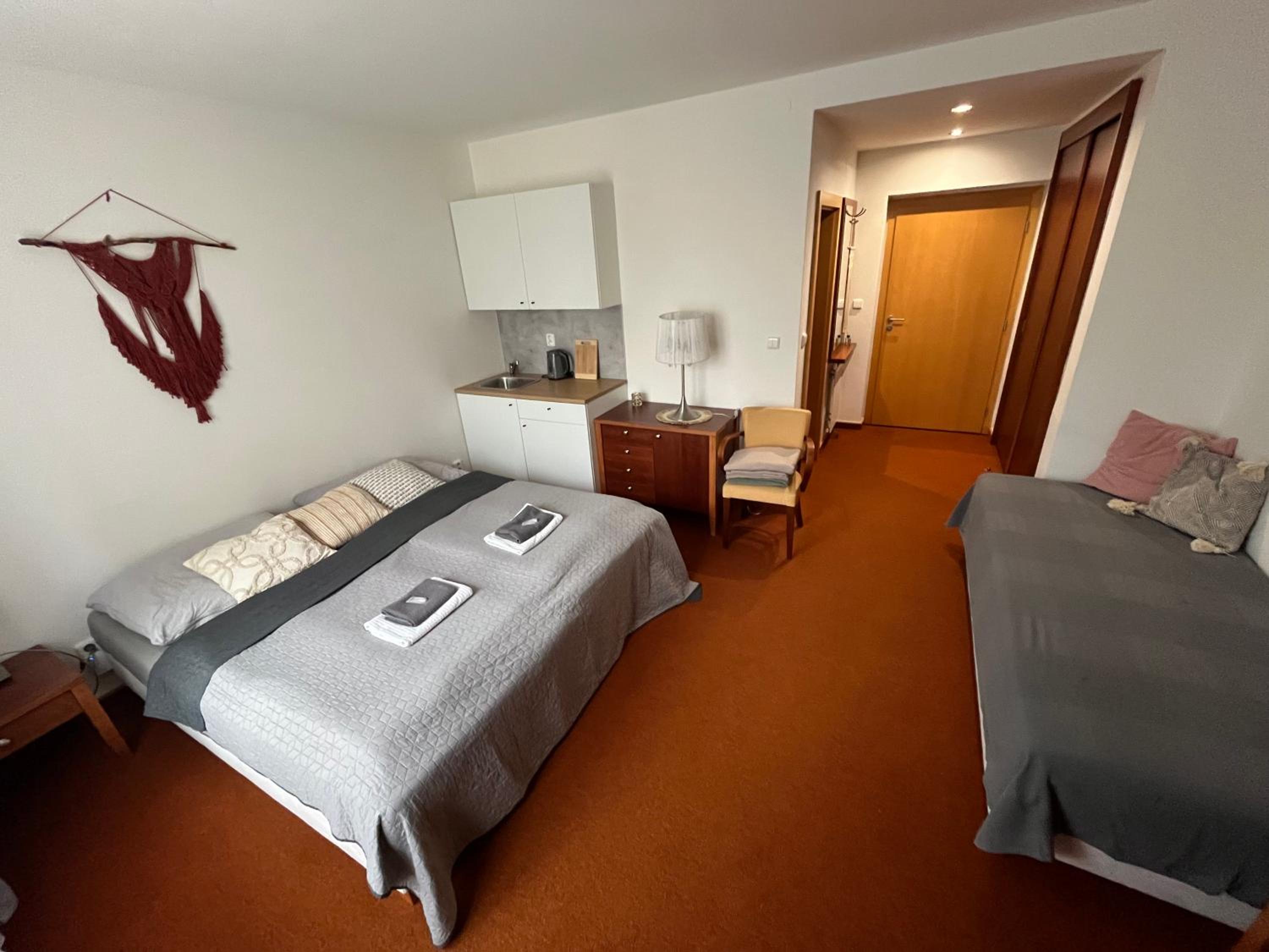 Triple Room - Photo 5