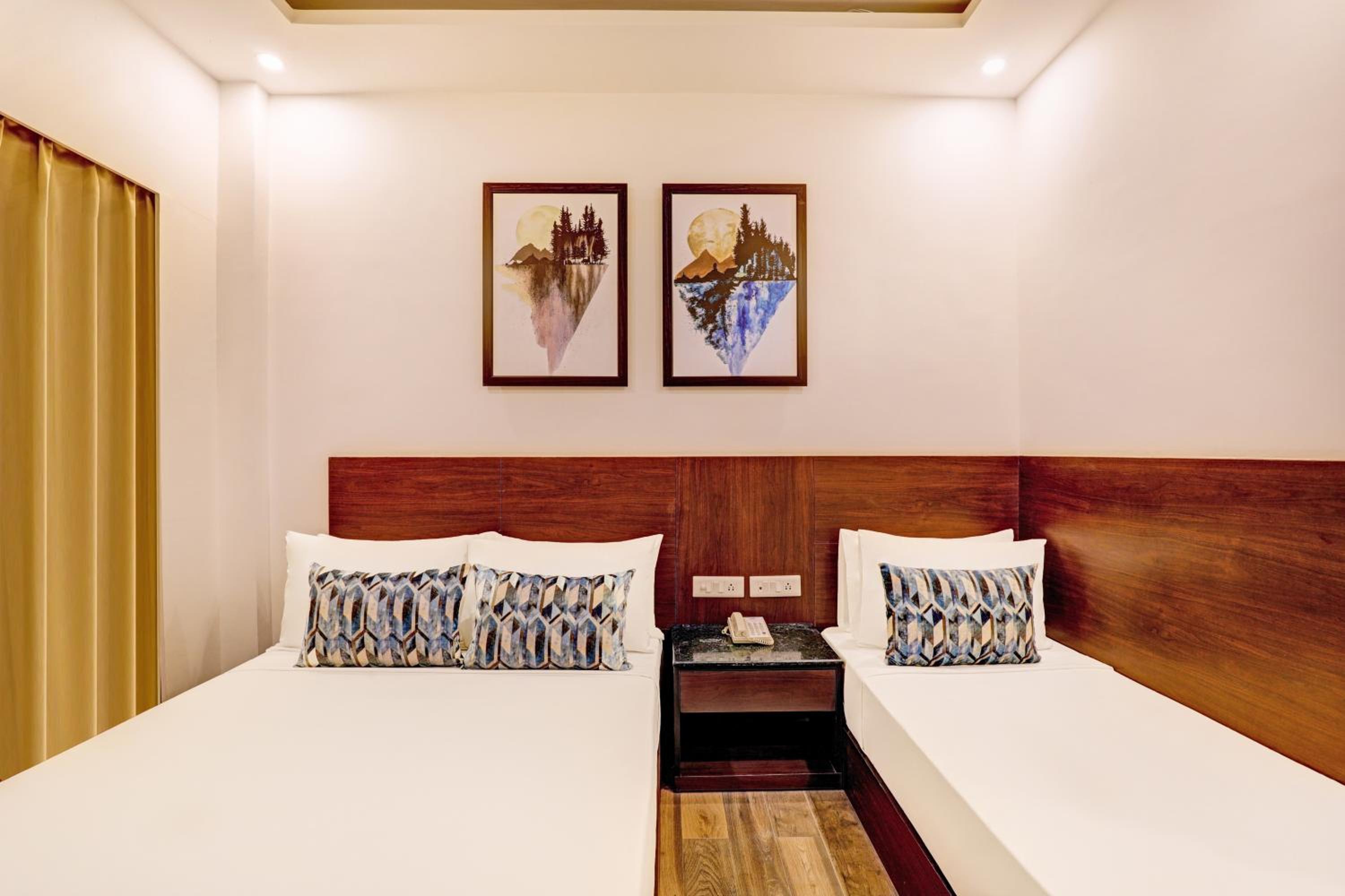 Executive Triple Room photo 3