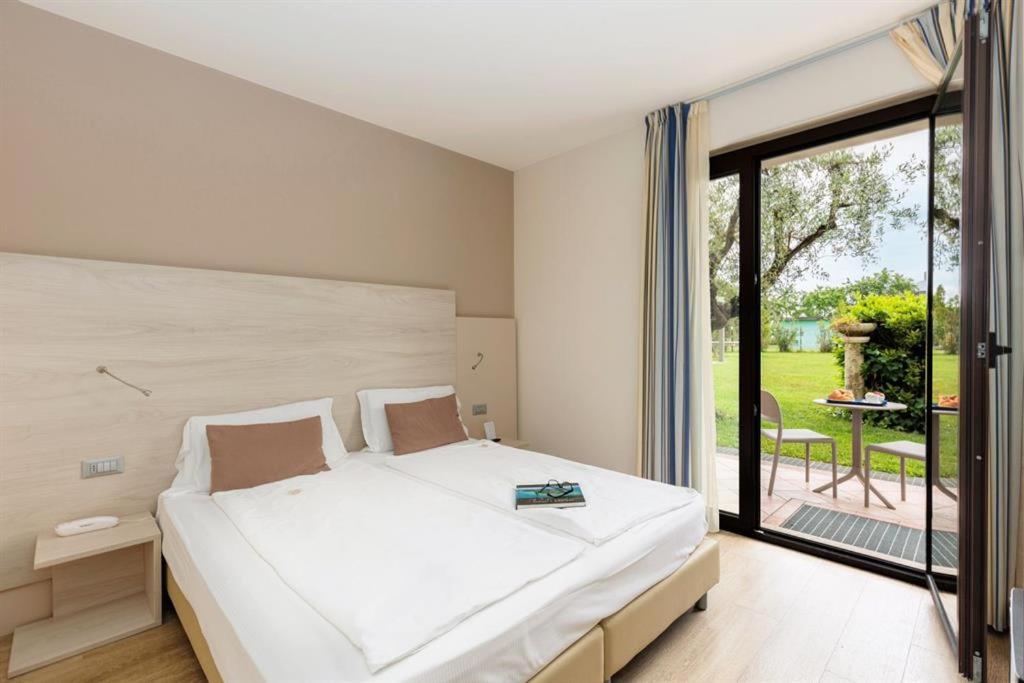 Superior Double Room - Photo 7