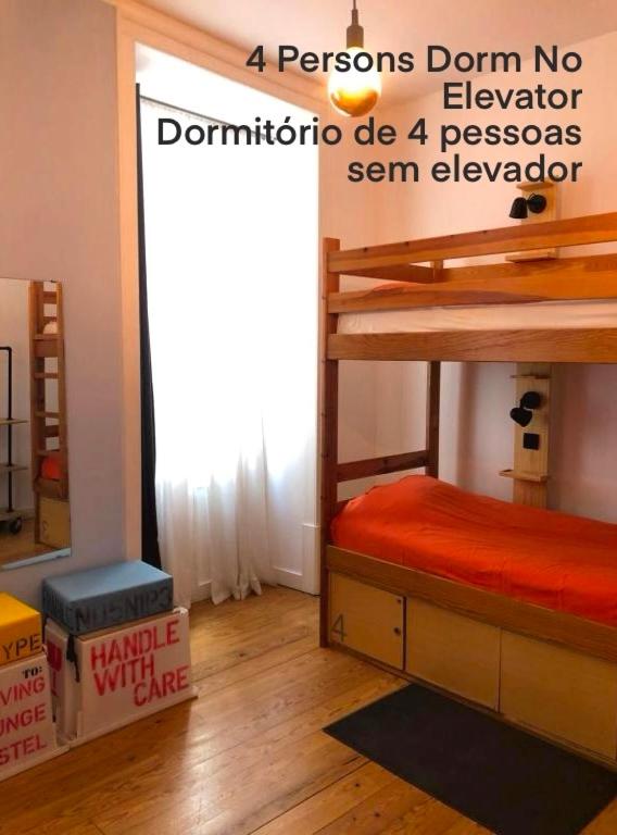 Bed in 4-Bed Mixed Dormitory Room photo 1