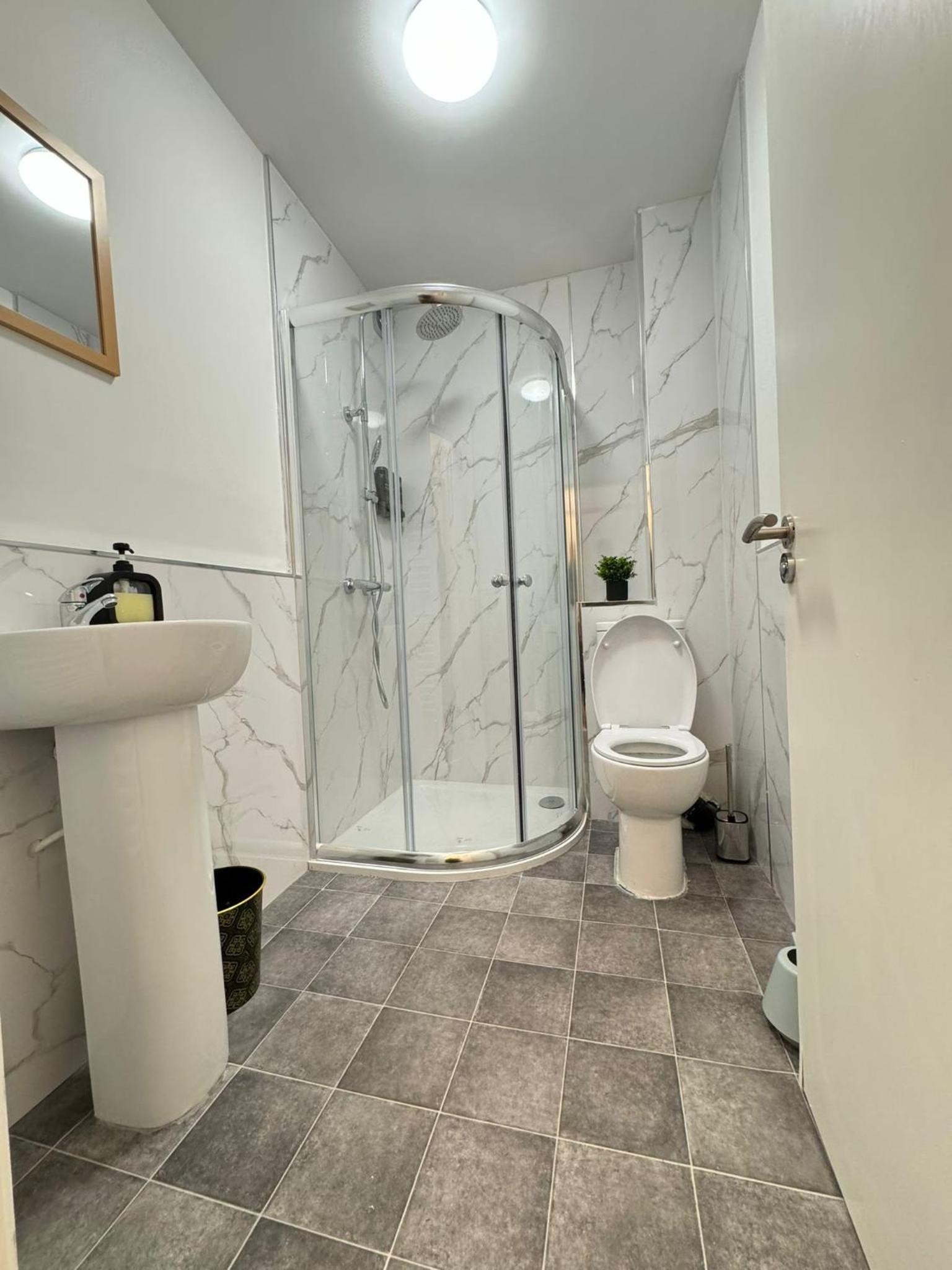 Double Room with Shared Toilet