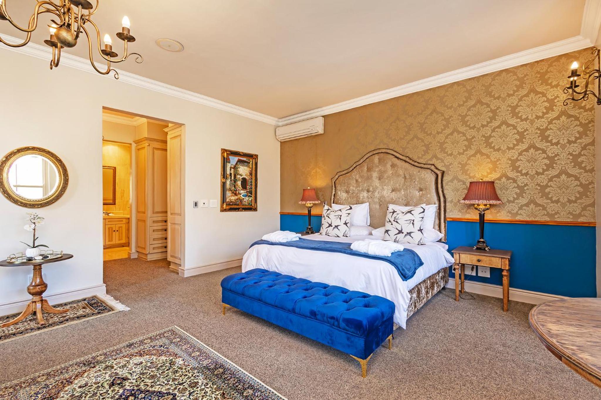 Suite - Village View - Photo 5