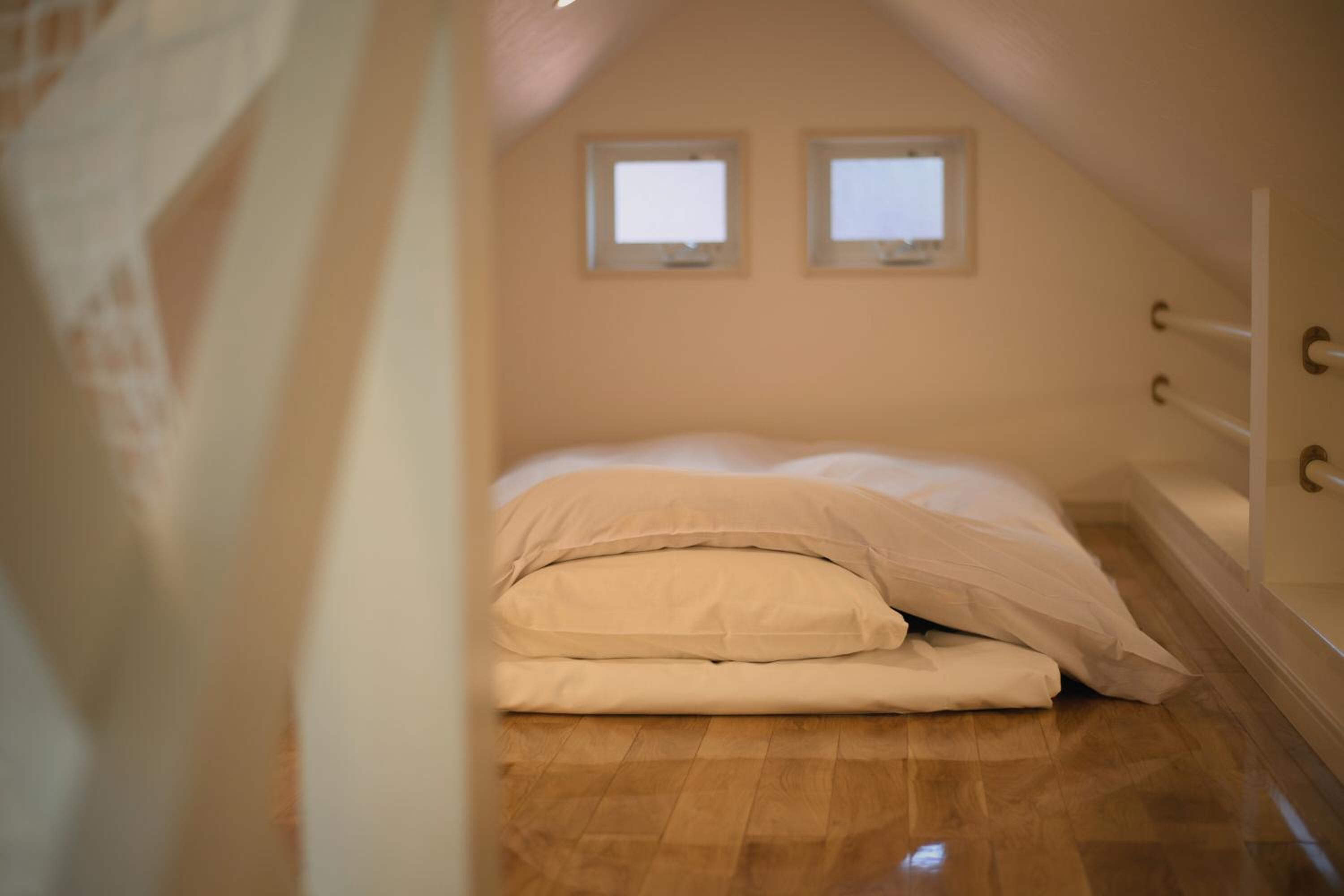 Three-Bedroom House - Photo 39
