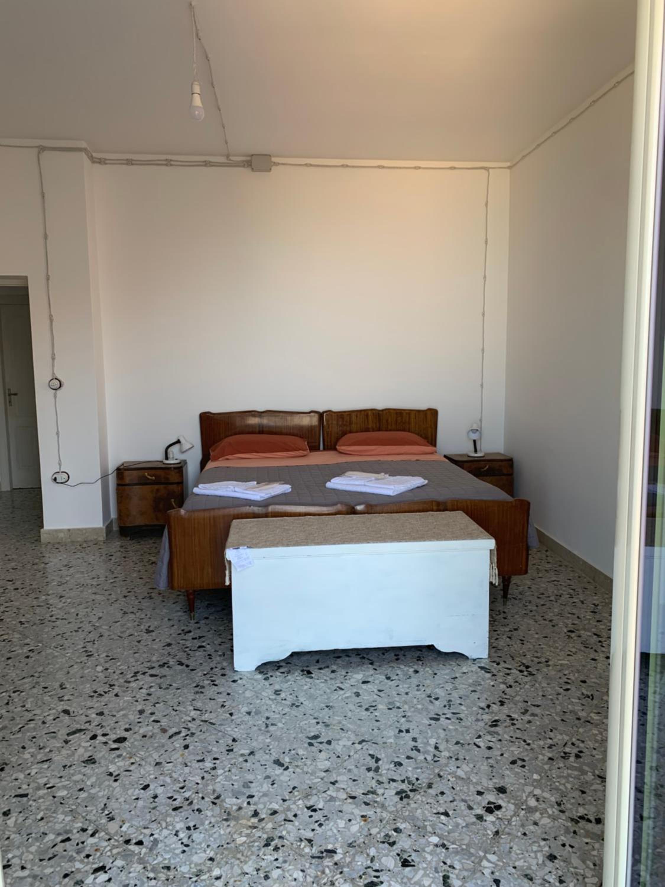 Deluxe Double Room with Sea View - Photo 25