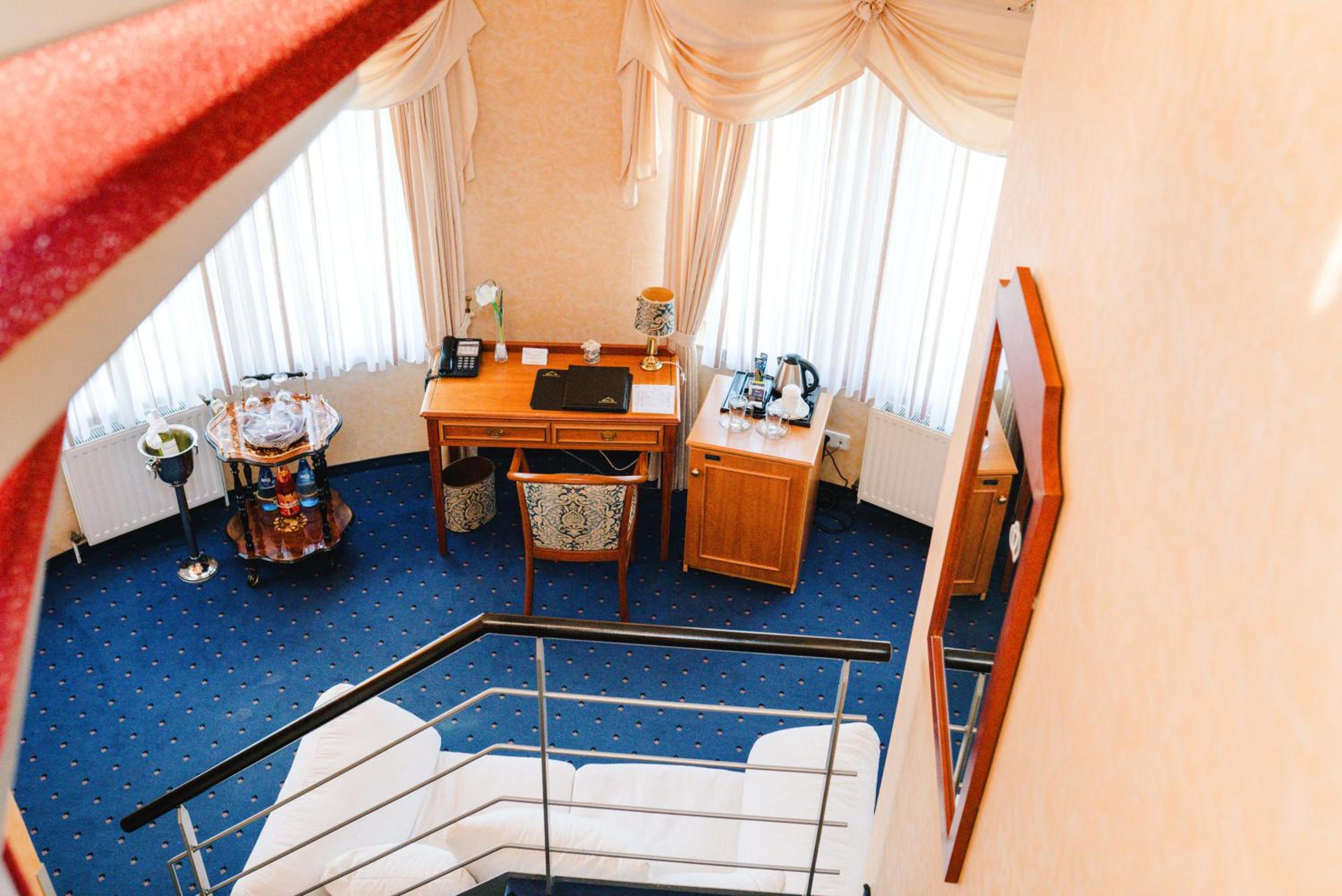 Suite with Sea View
