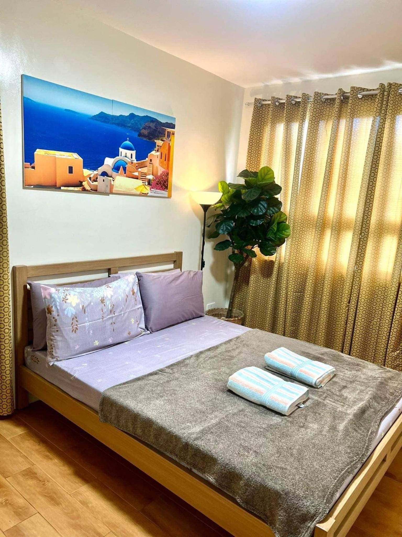 Two-Bedroom Apartment with Balcony - Photo 10