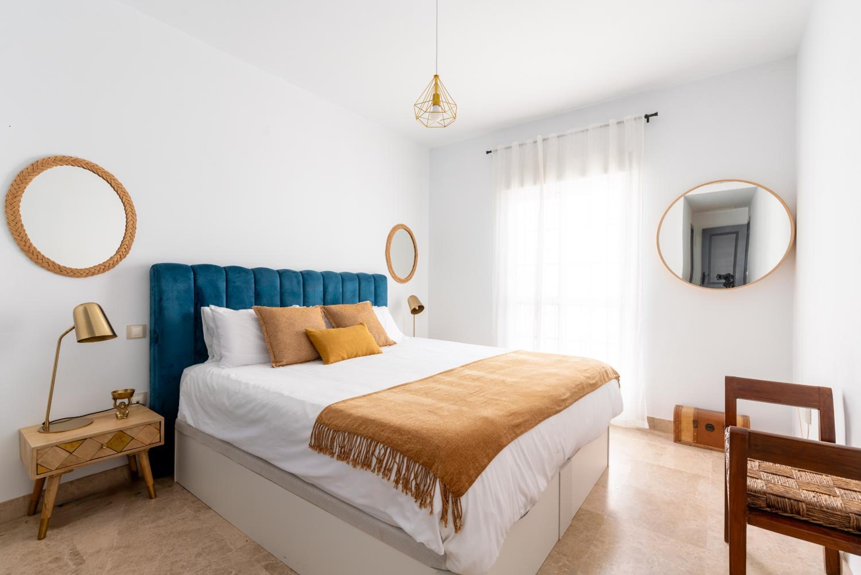 Apartamento de tres habitaciones con vista