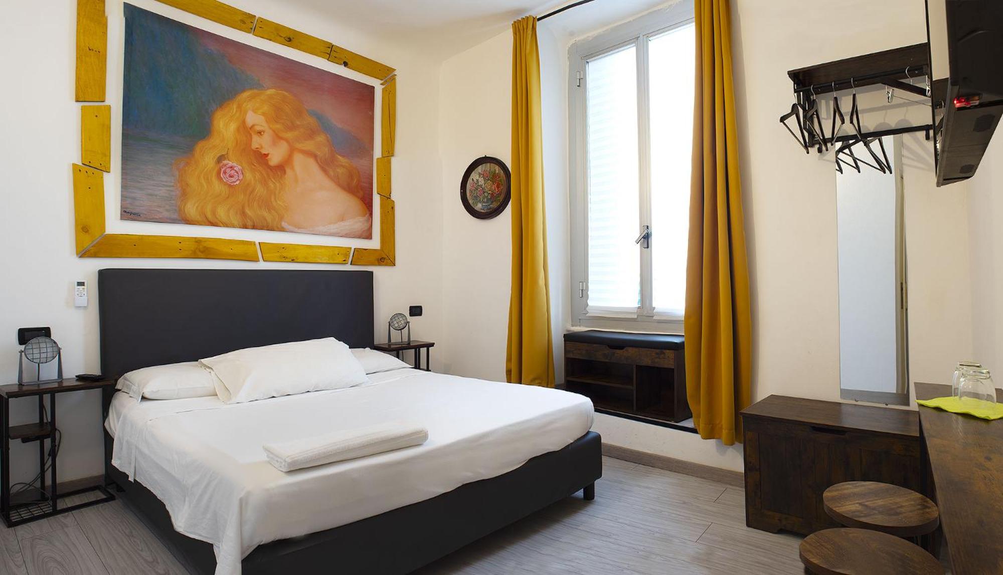 Standard Double Room - Photo 2