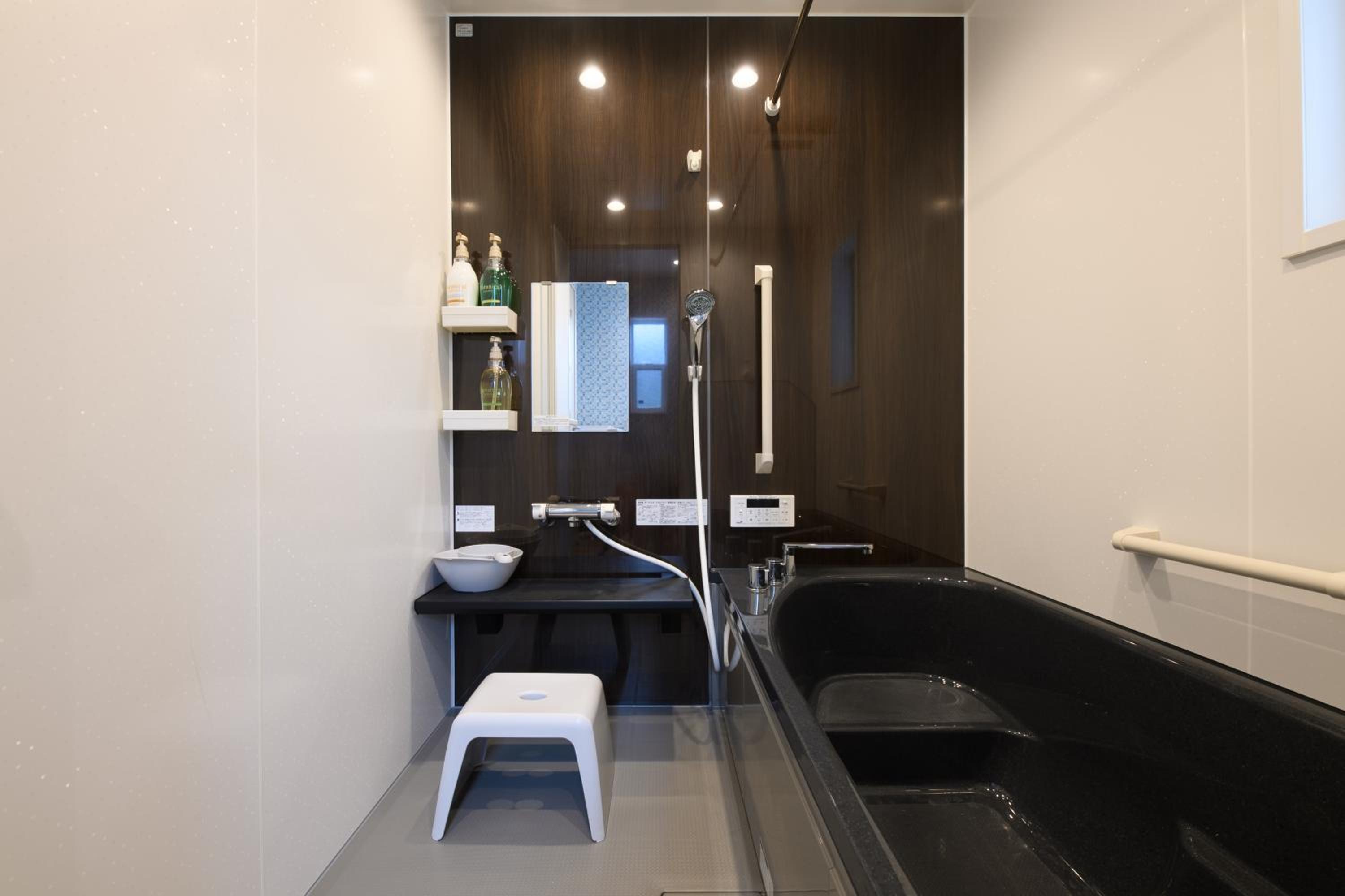 Three-Bedroom House - Photo 36