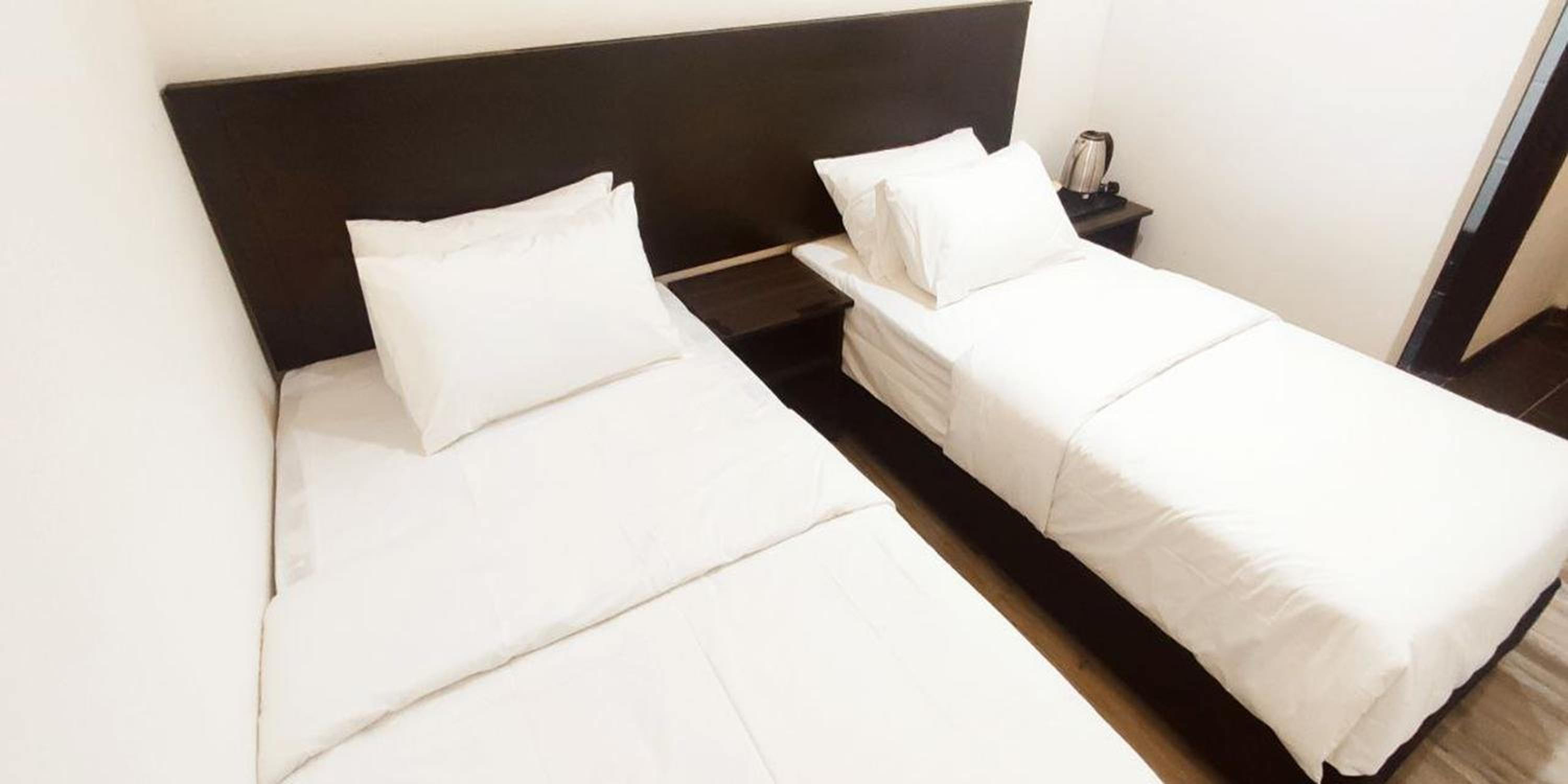 Superior Twin Room - Photo 3