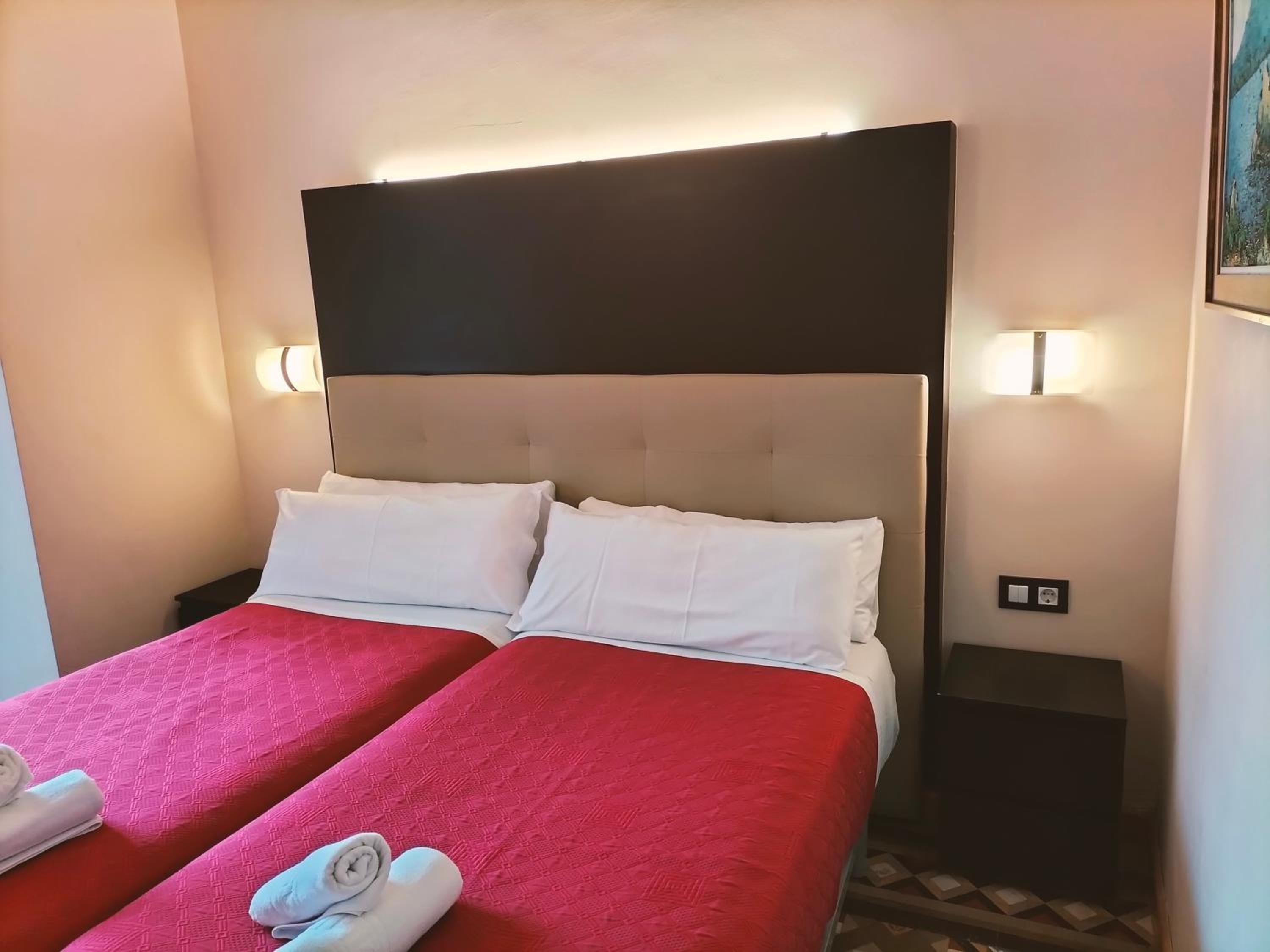 Superior Double Room with Extra Bed and Terrace photo 2