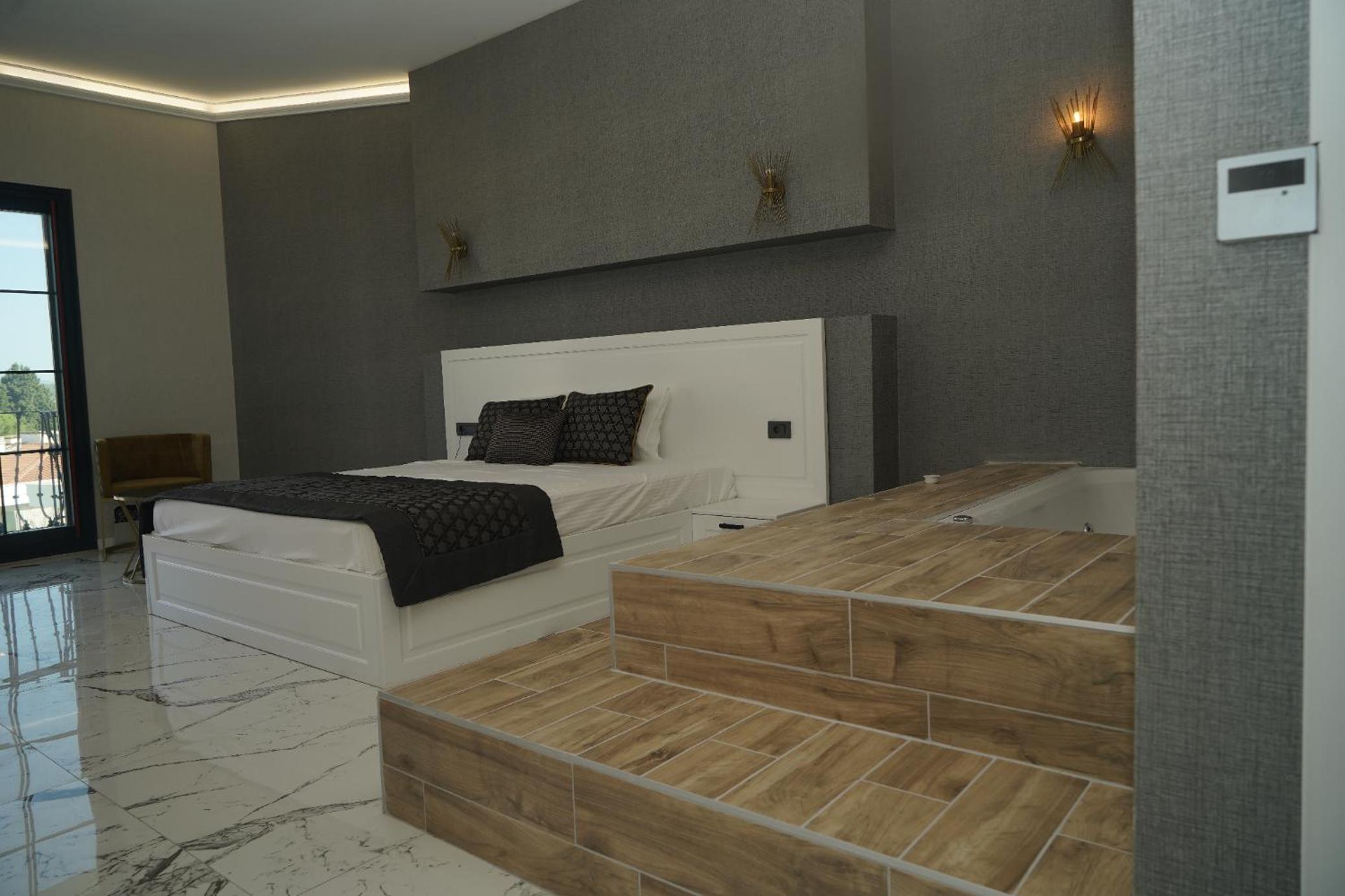 King Room With Spa Bath photo 1