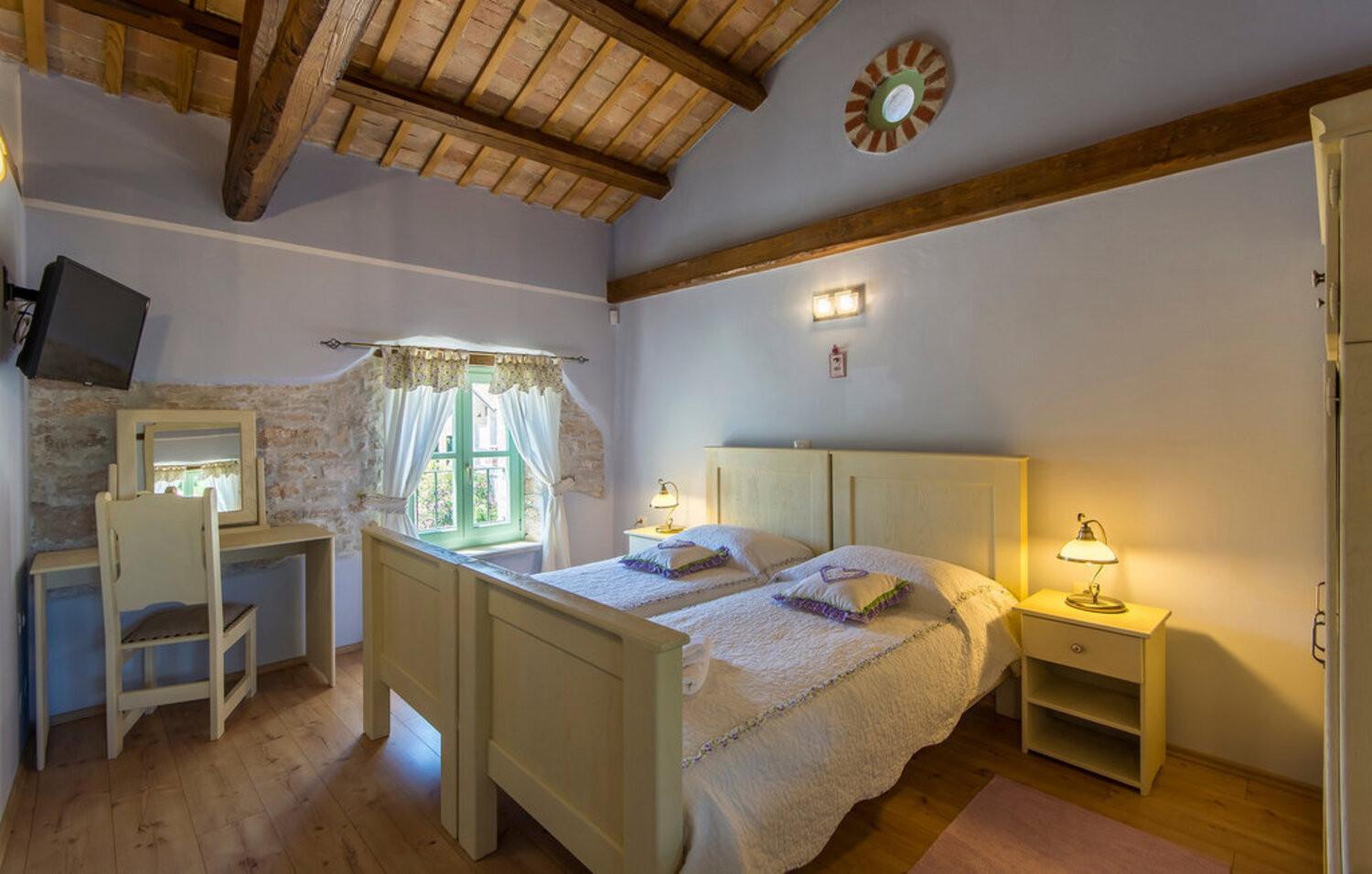 Villa photo 1