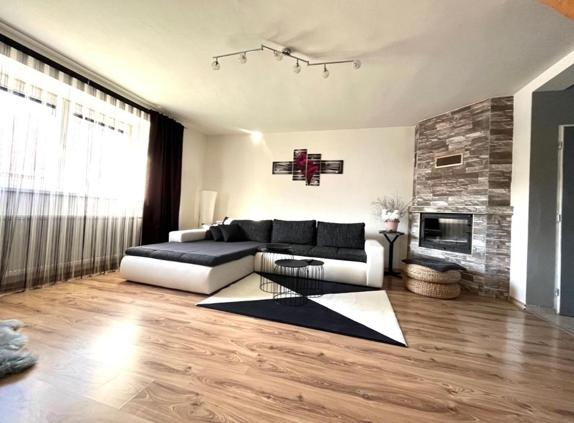 King Room with Mountain View photo 3