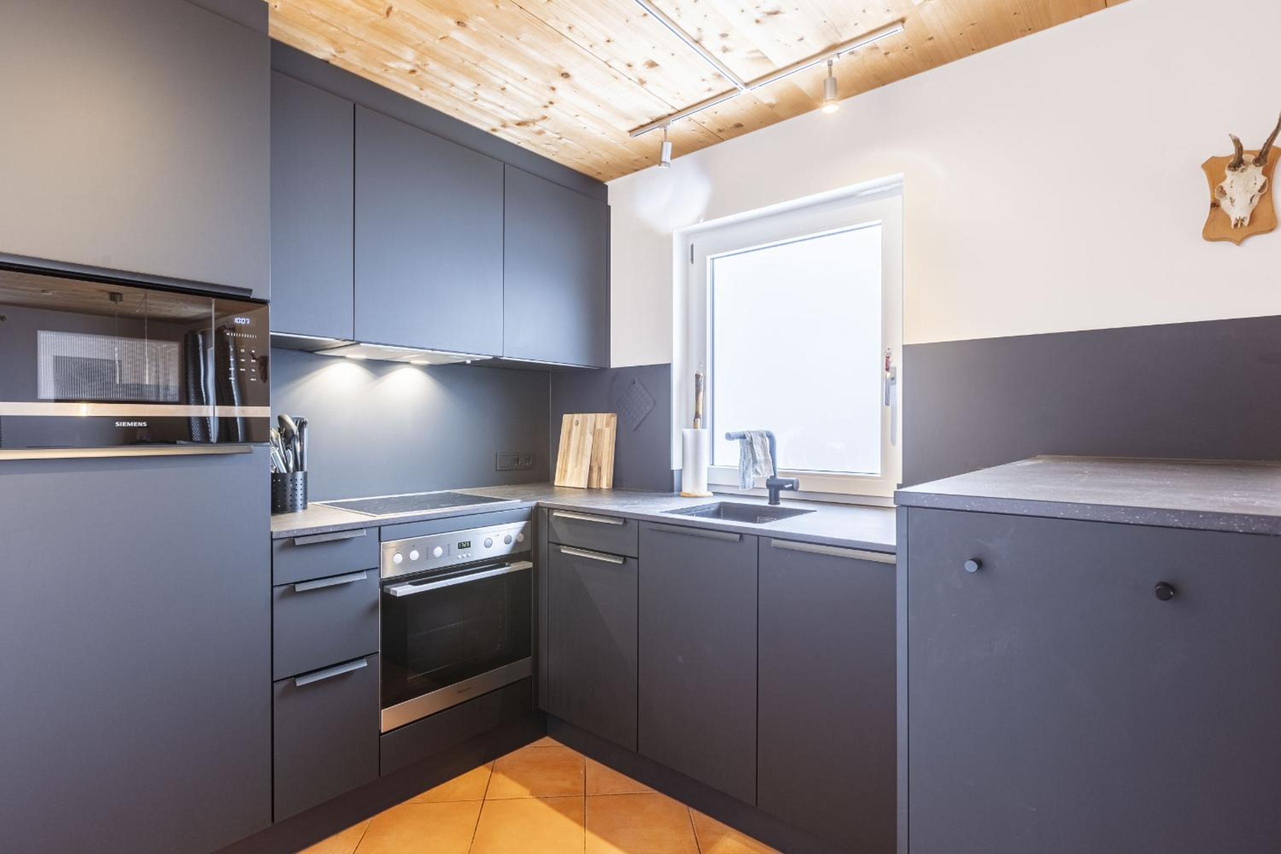 Three-Bedroom Vacation Home  photo 2