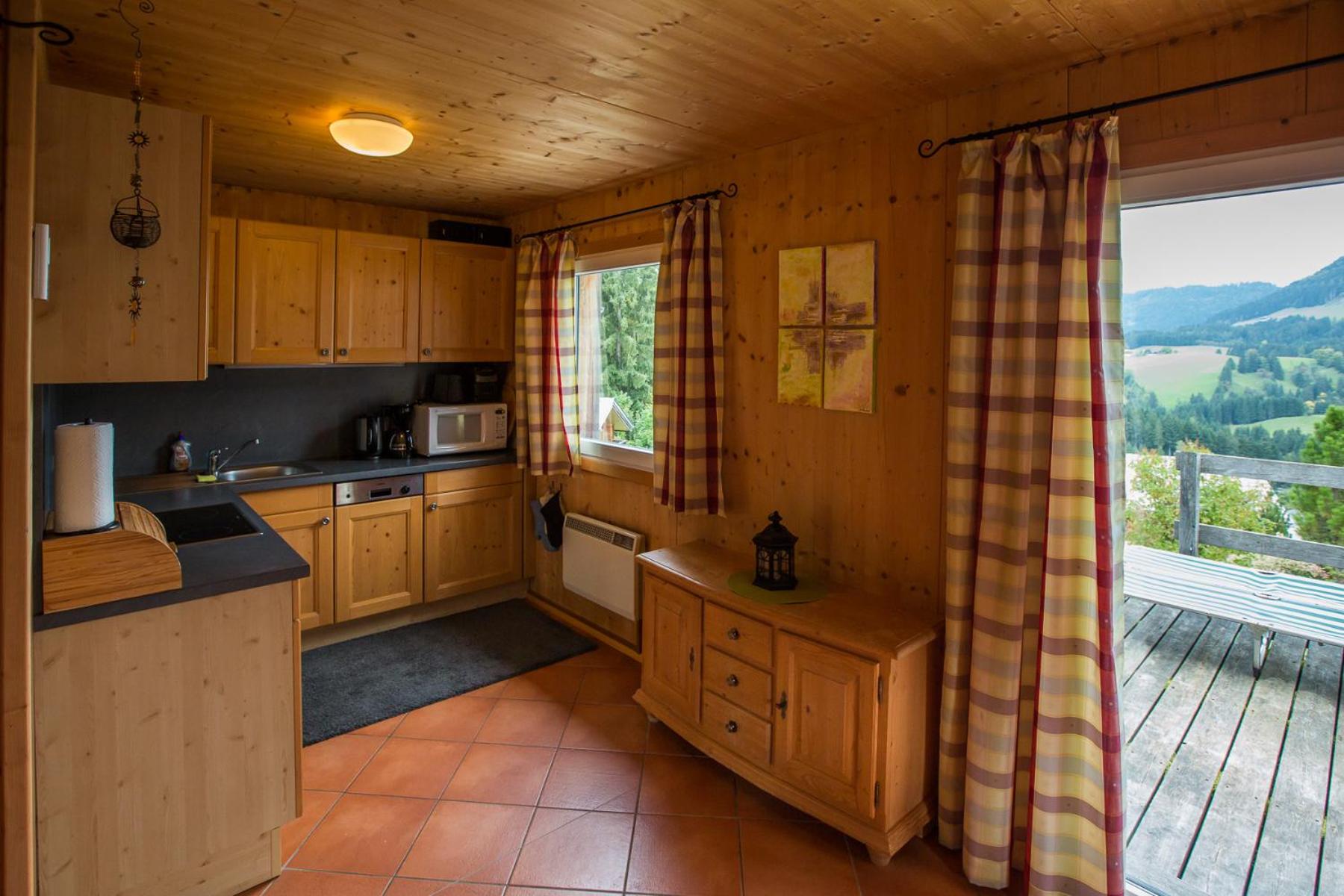 Three-Bedroom House photo 2