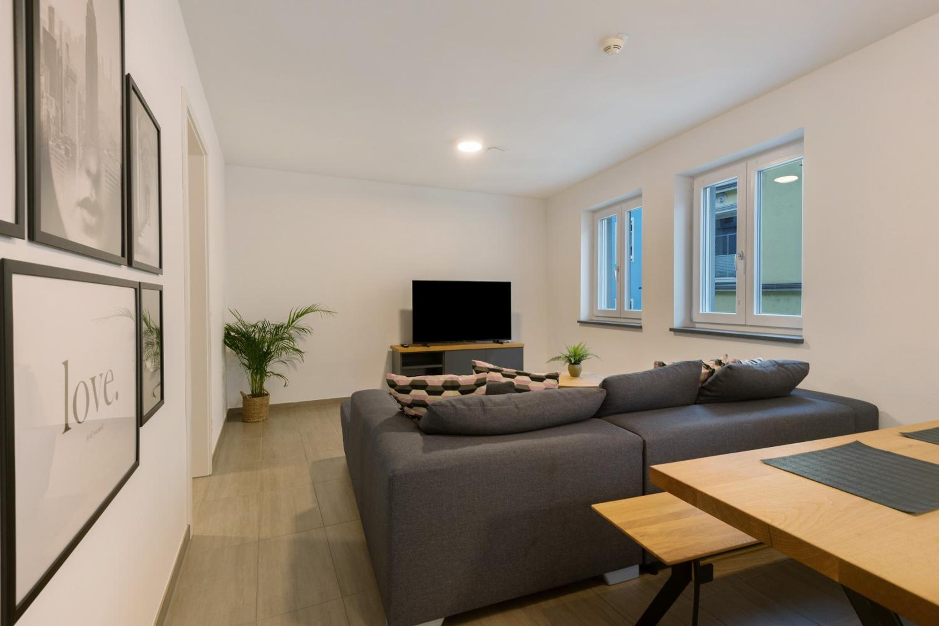 Superior One-Bedroom Apartment with Balcony photo 2
