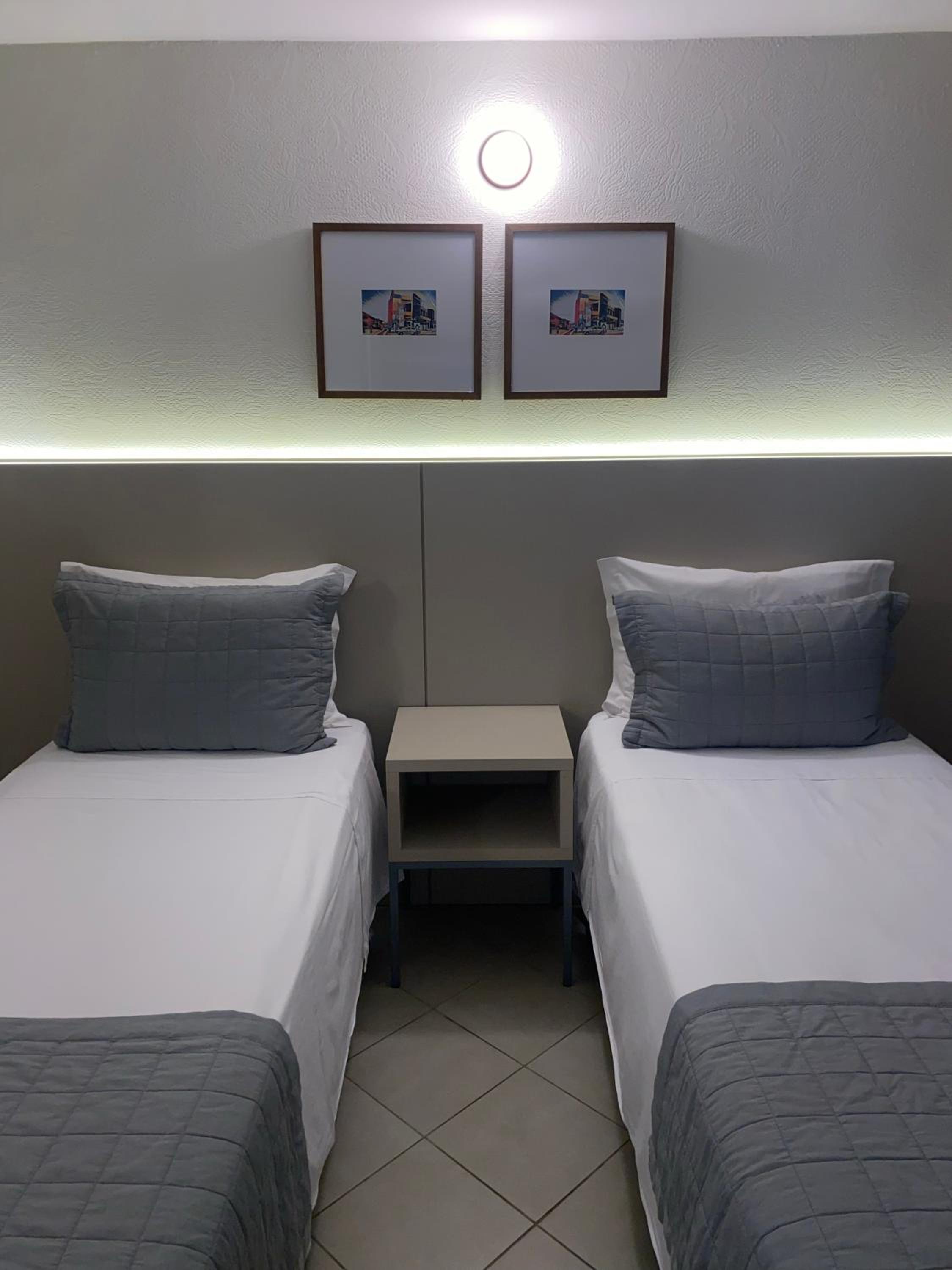 Standard Twin Room without Window