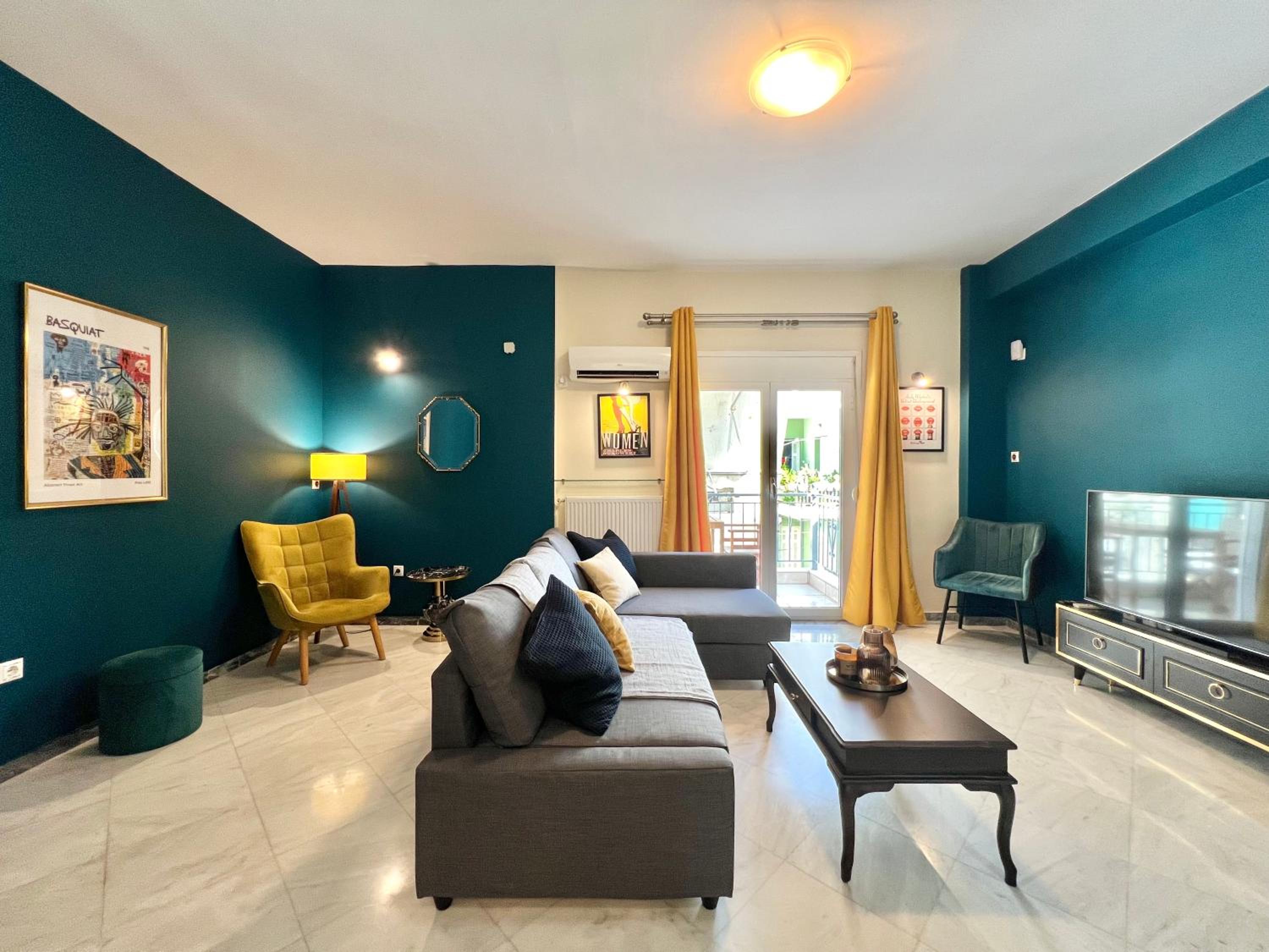 One-Bedroom Apartment