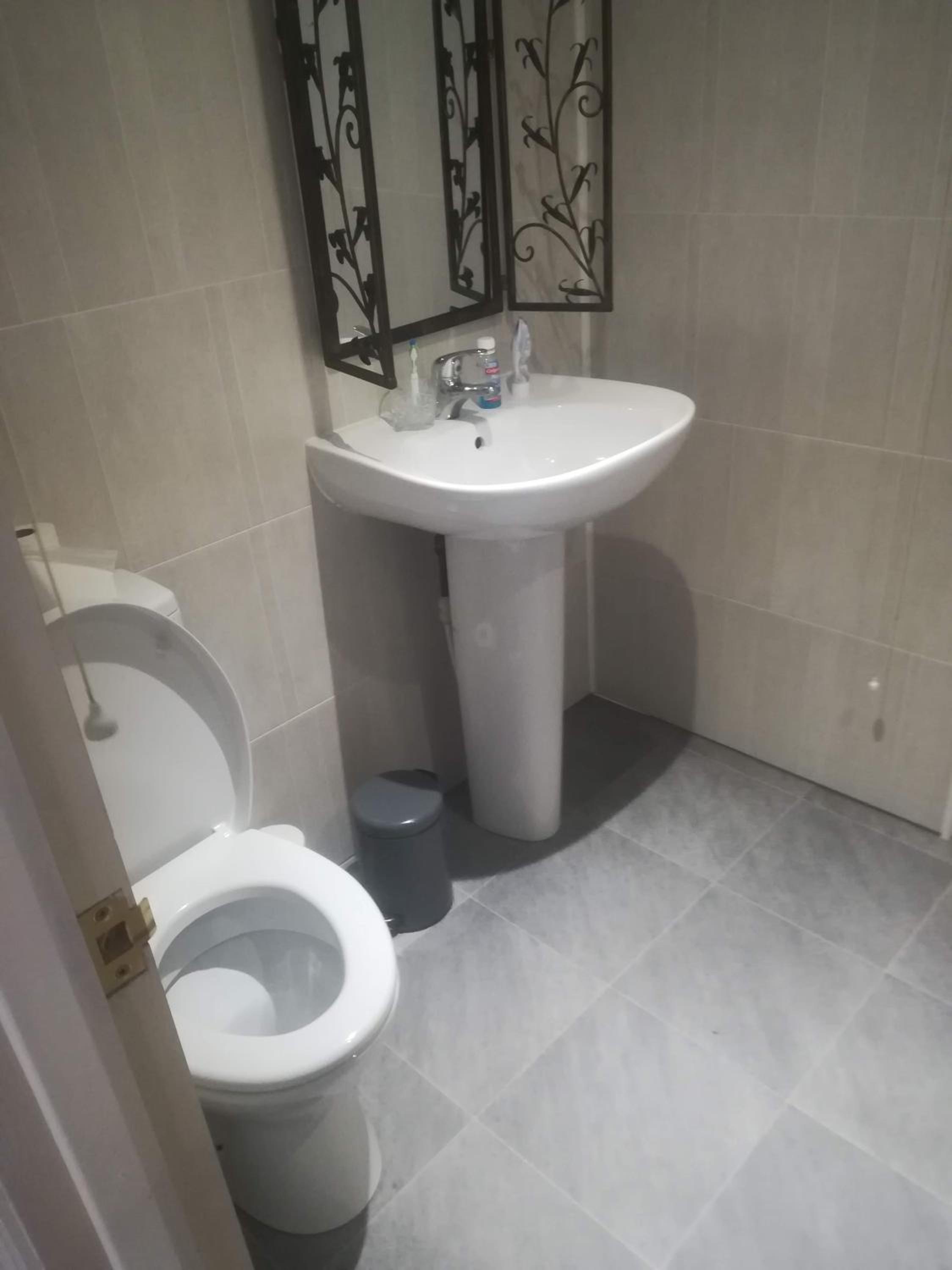 Budget Double Room photo 2