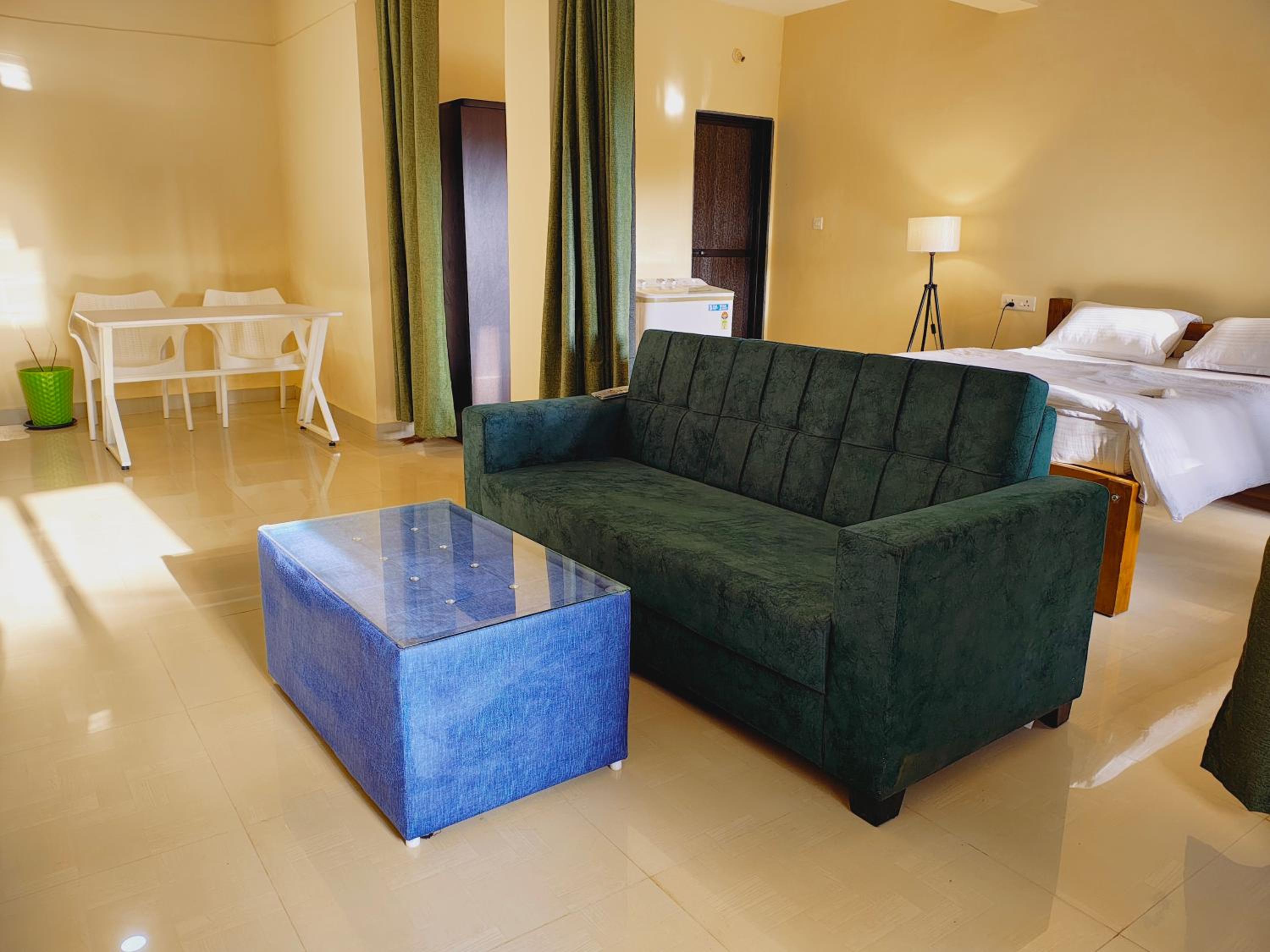 One-Bedroom Apartment - Photo 10