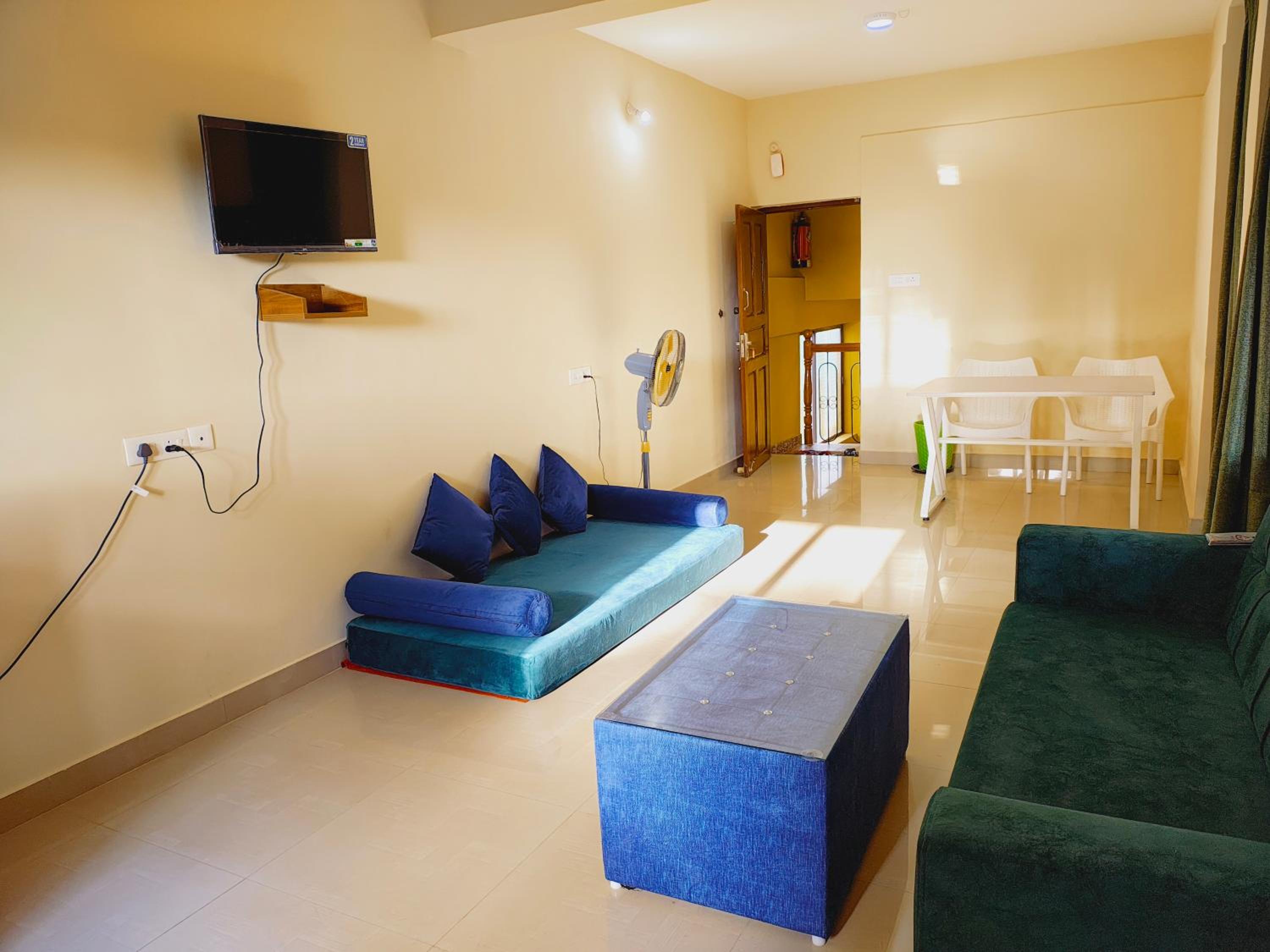One-Bedroom Apartment - Photo 8