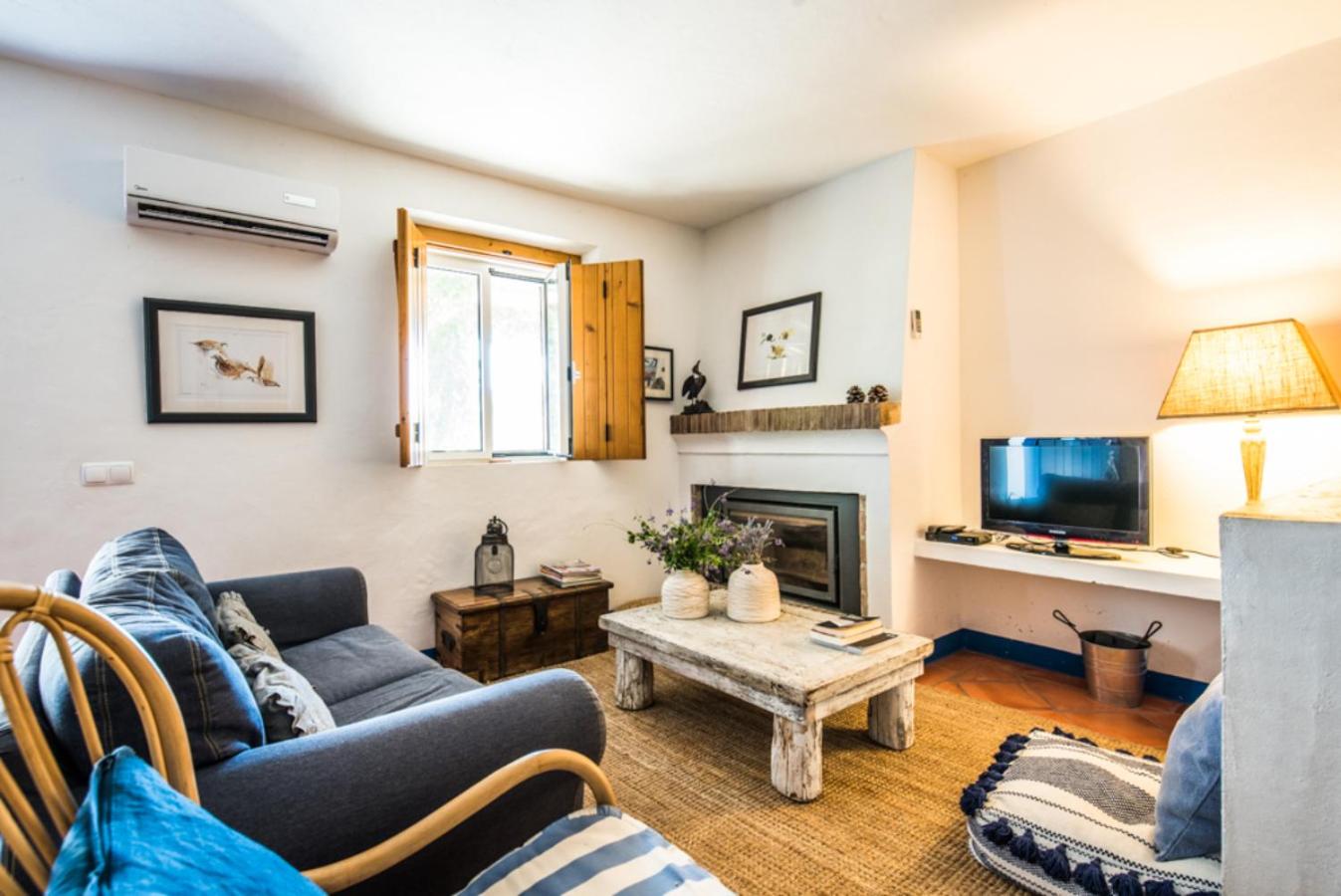 Two Suites House with Patio and Balcony photo 1