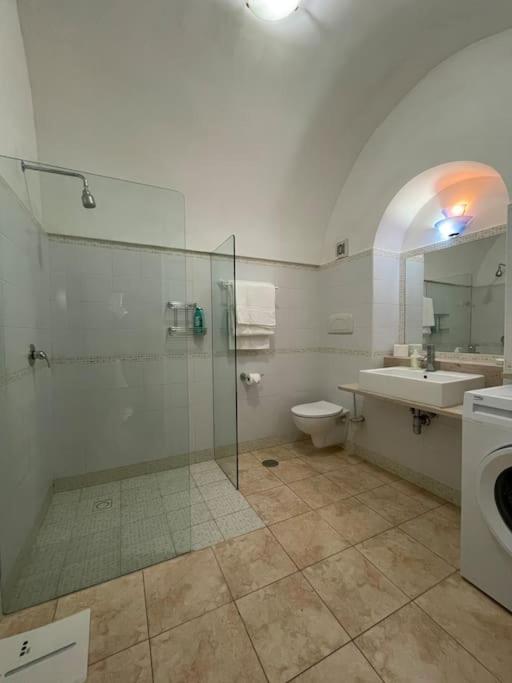 One-Bedroom House photo 2