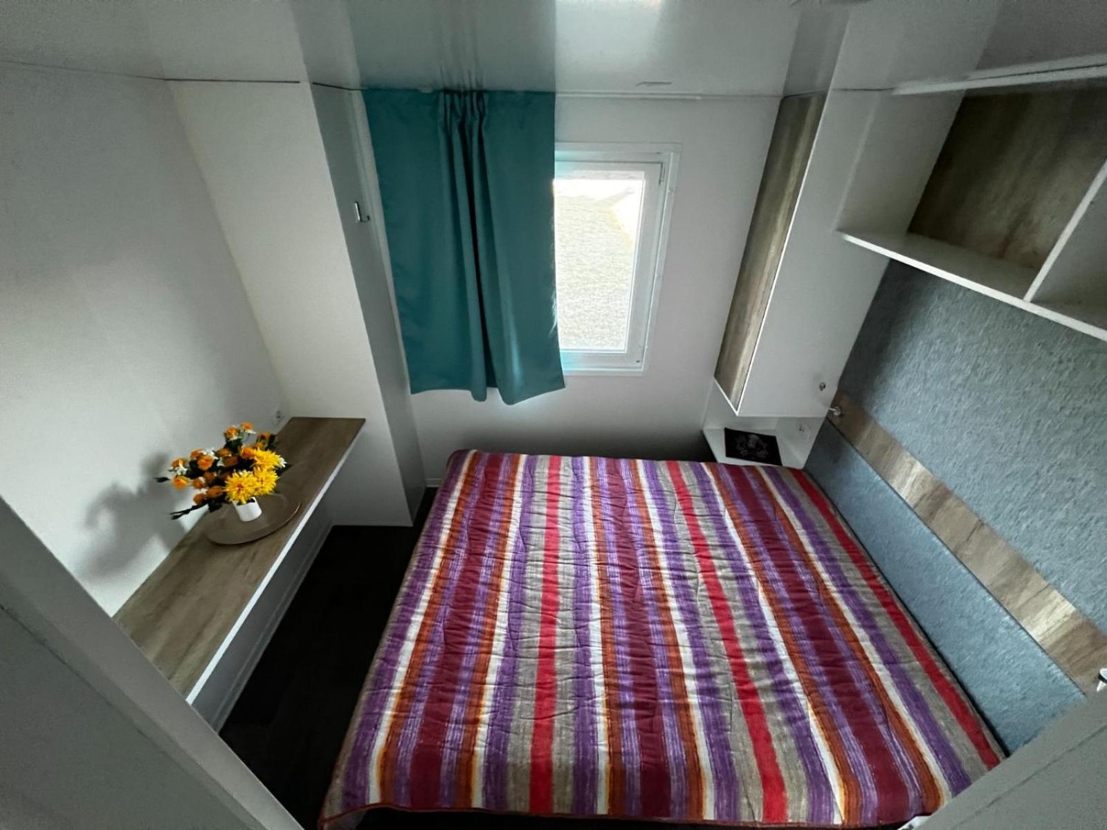 Two-Bedroom Apartment with Lake View photo 1