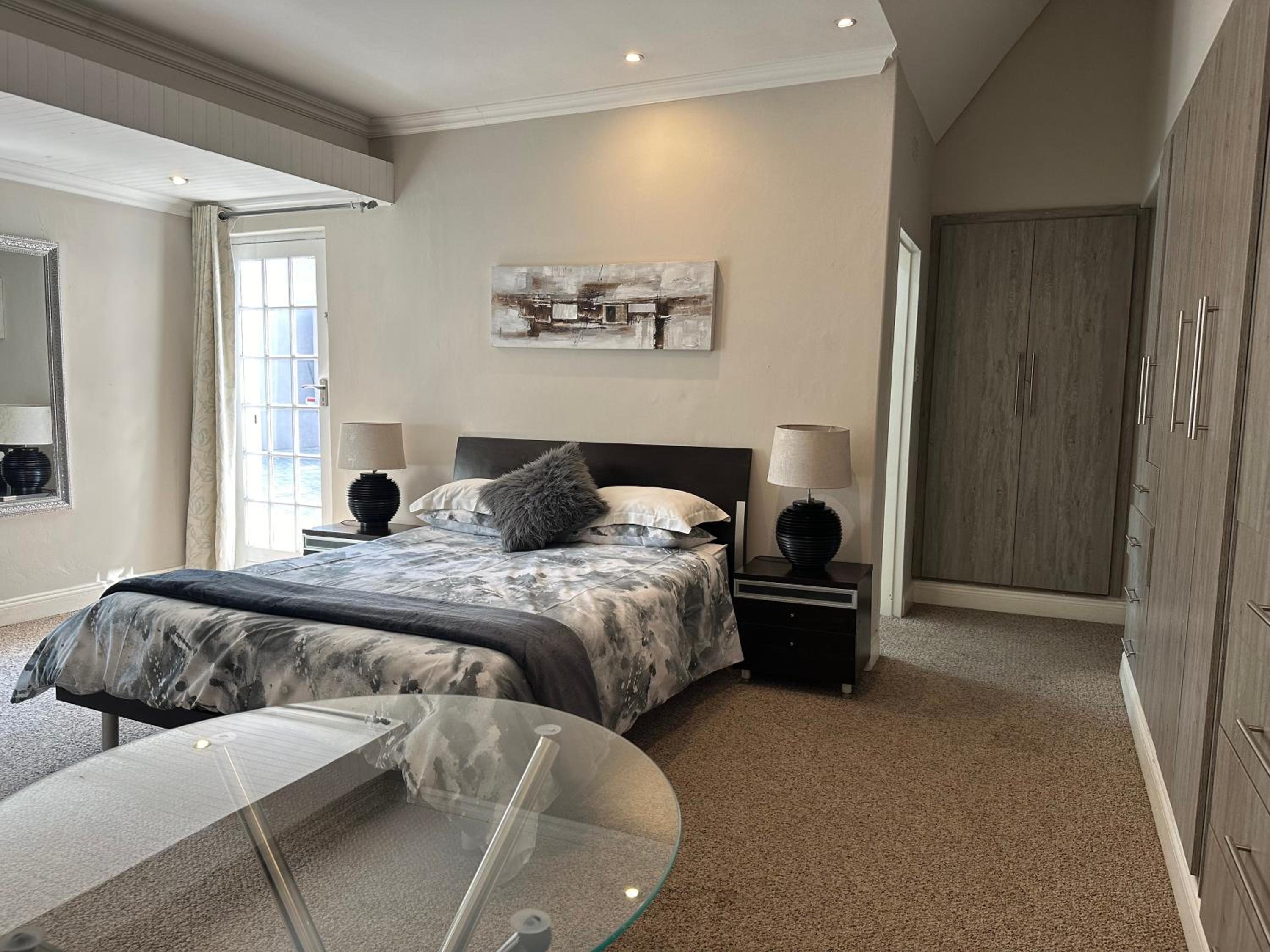 Deluxe Double Room with Shower photo 1